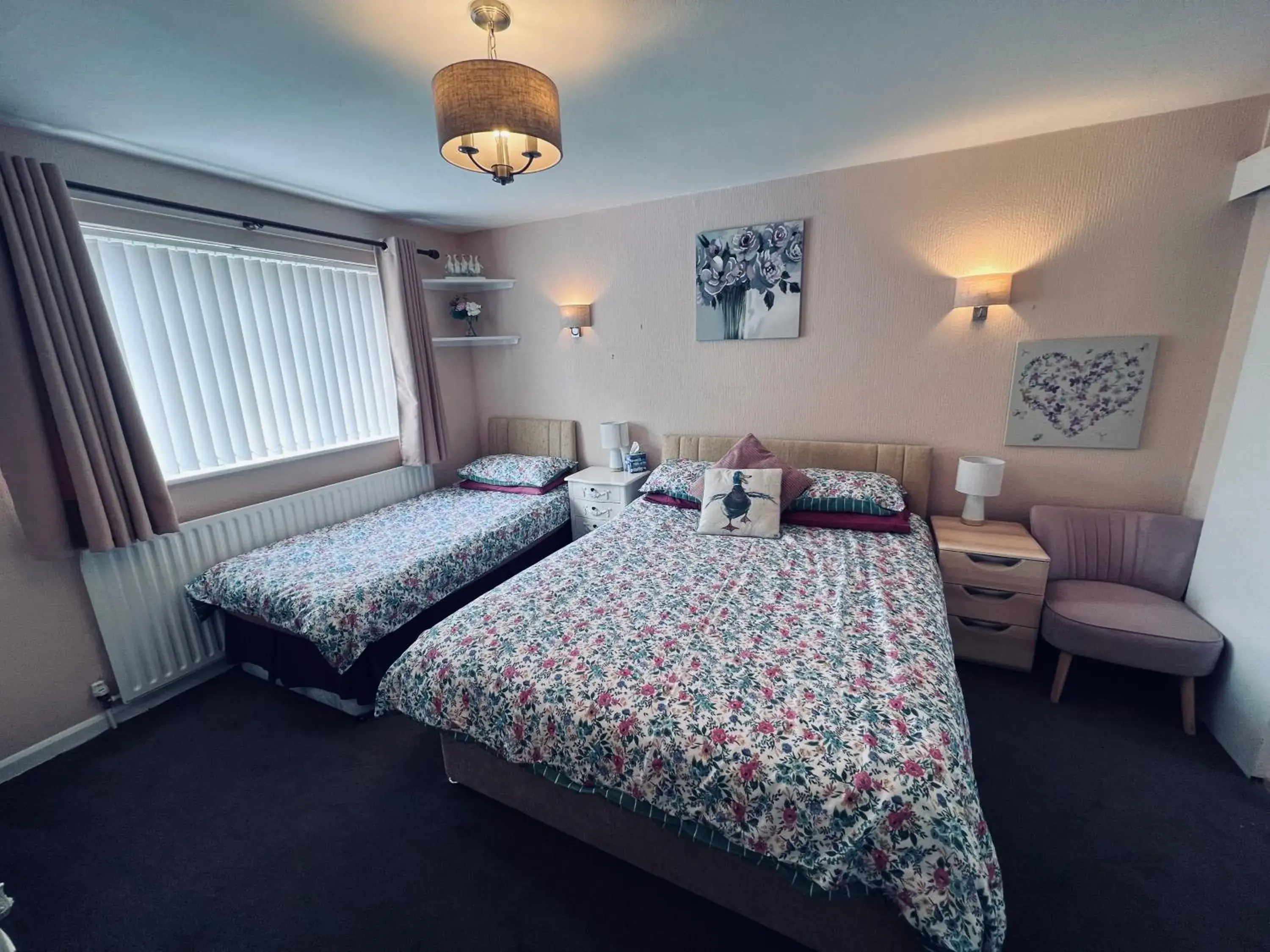 Double or Twin Room with Private Bathroom - single occupancy in The Mallards Double or Twin Room with Private Bathroom - single occupancy in The Mallards