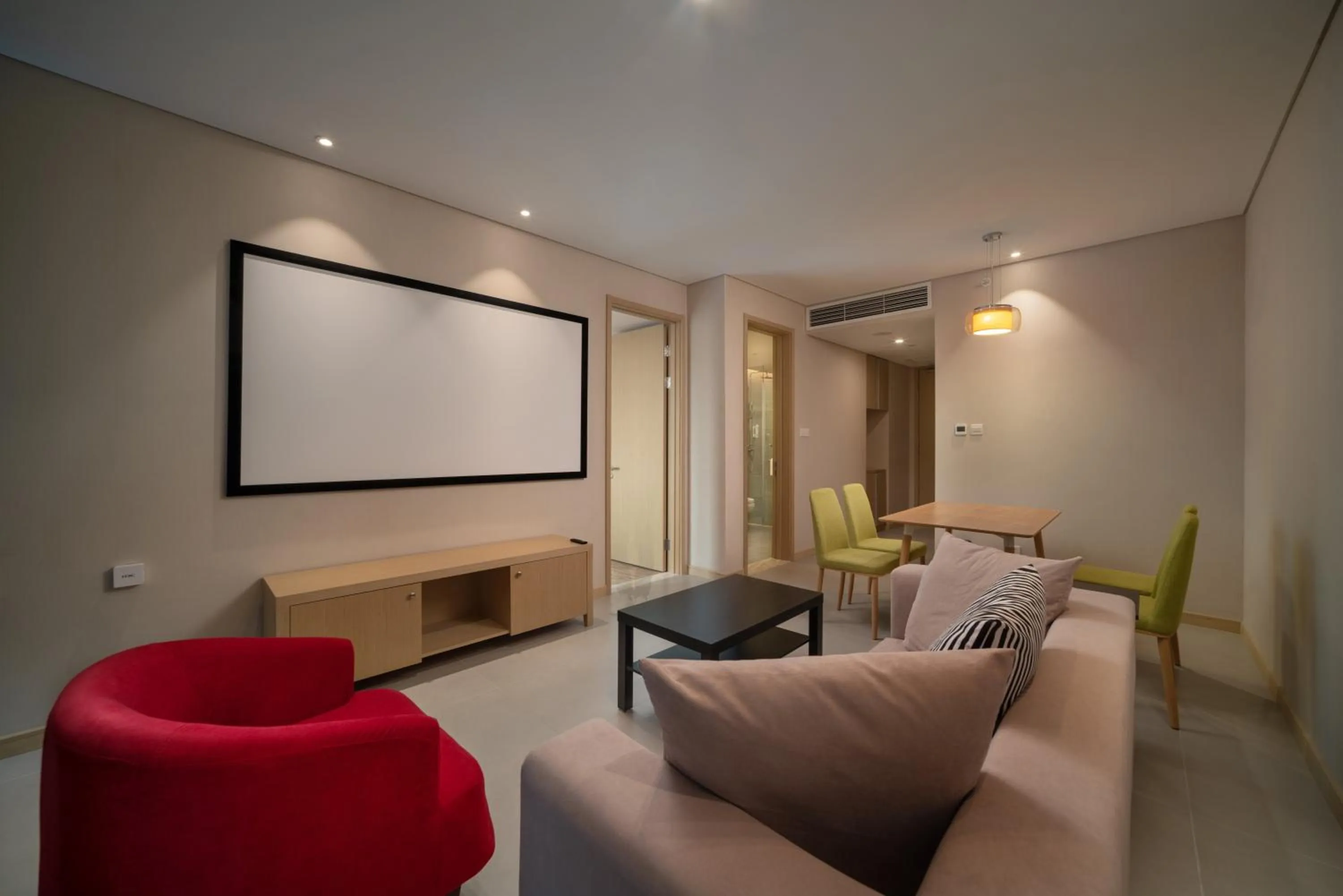 Photo of the whole room in Holiday Inn Express Qingdao Innovation Park by IHG