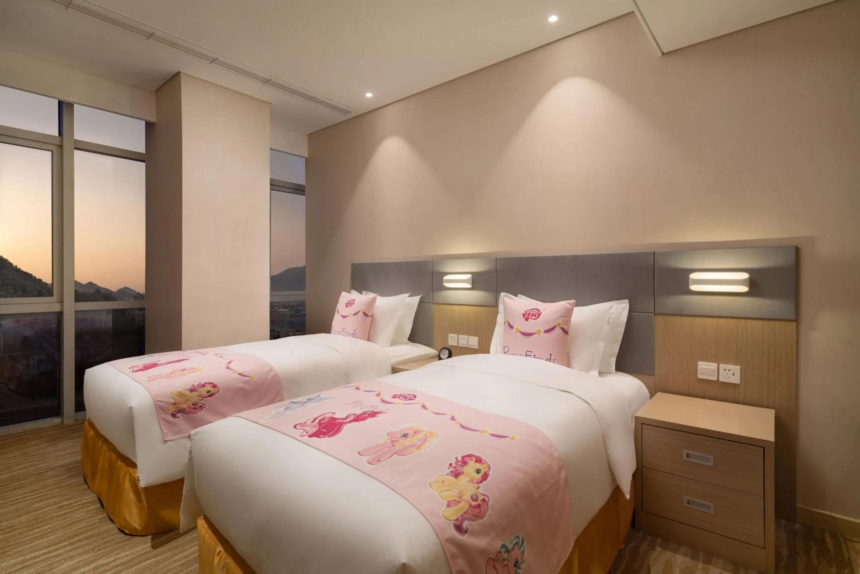 Bed in Holiday Inn Express Qingdao Innovation Park by IHG