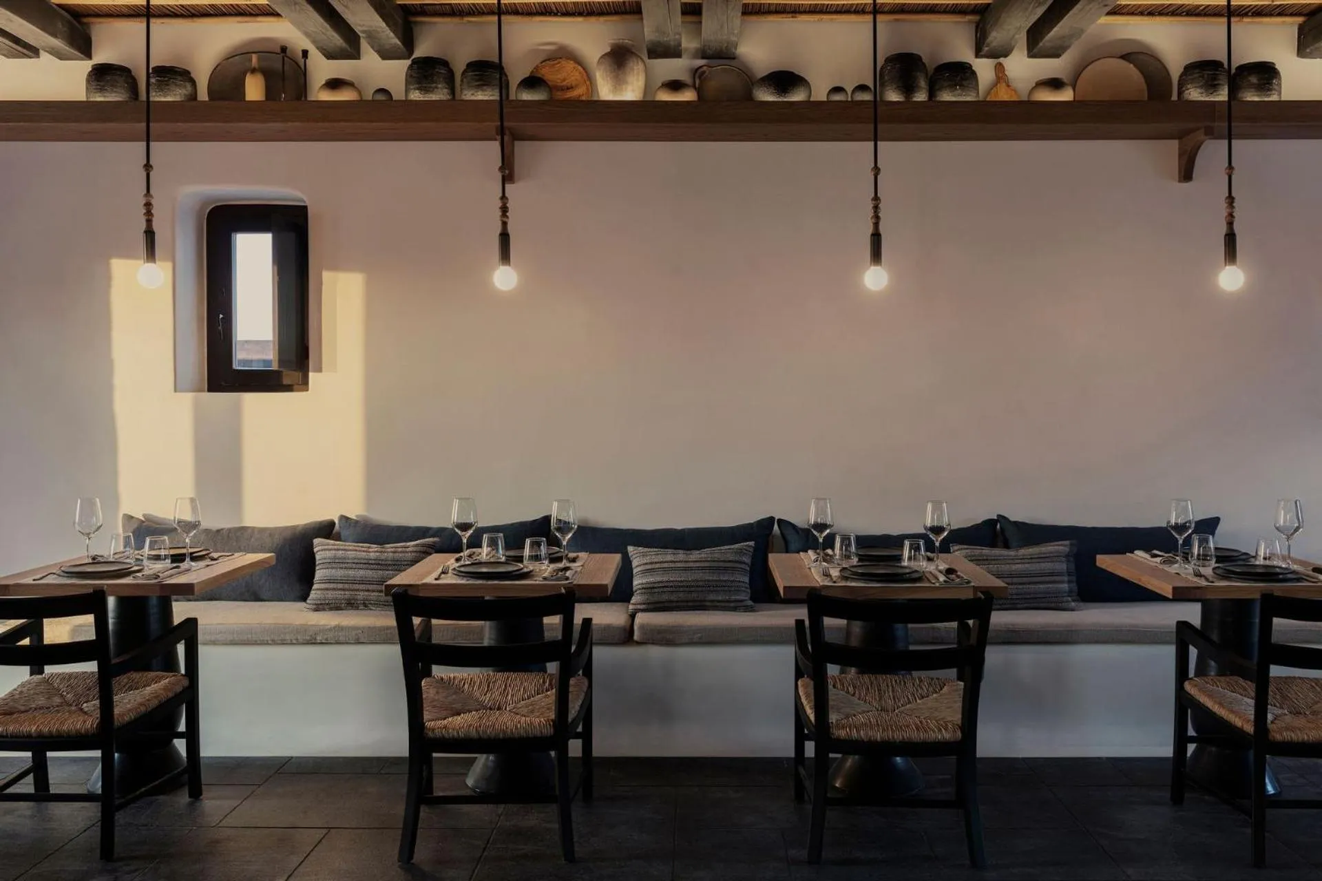 Restaurant/places to eat in Kalesma Mykonos