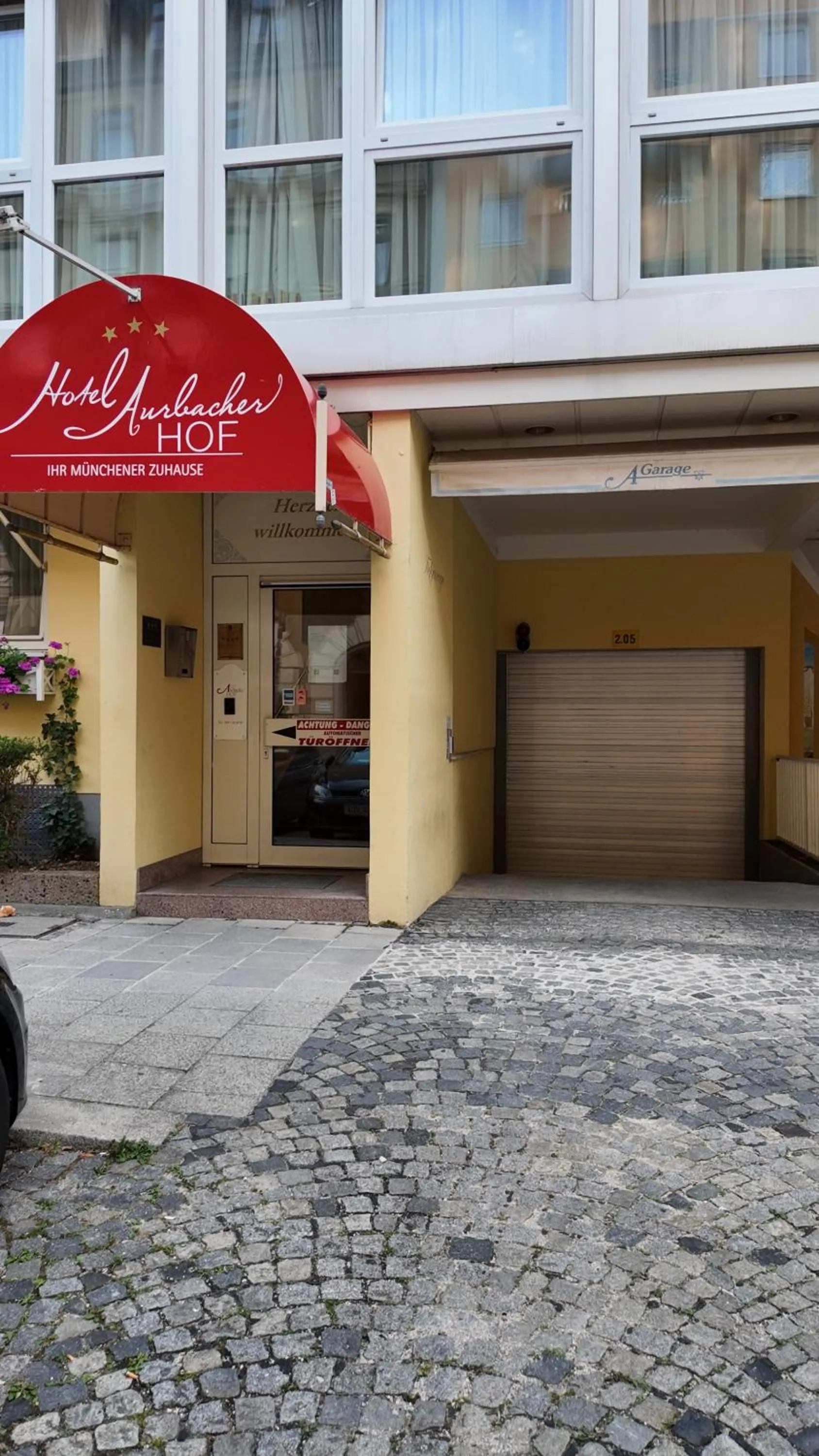 Facade/entrance in Hotel Aurbacher Hof GmbH