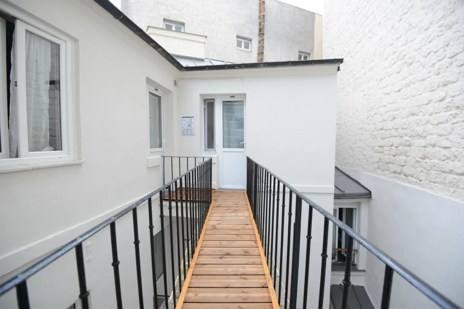 Property building in LAFAYETTE HOTEL