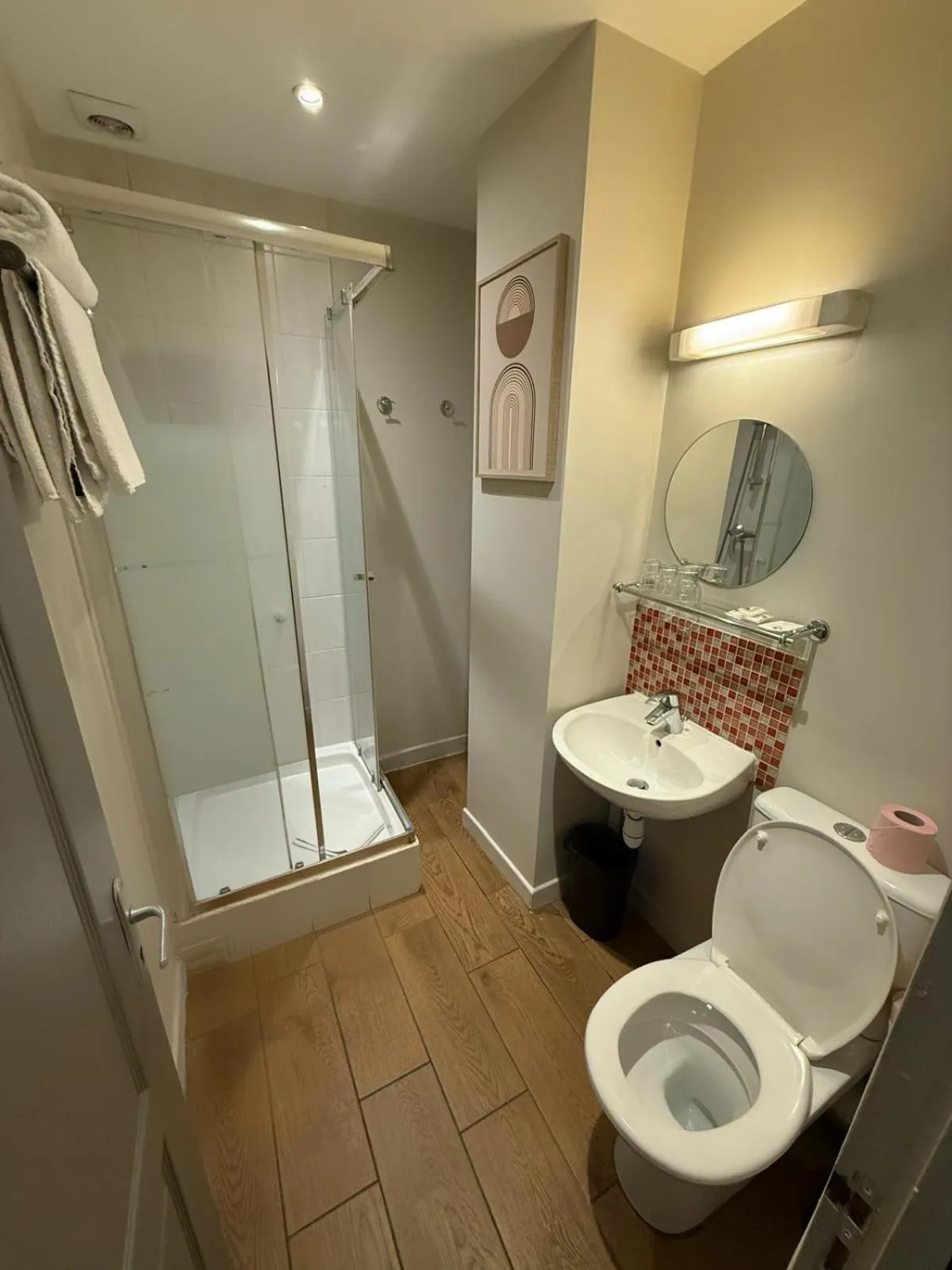 Toilet in LAFAYETTE HOTEL