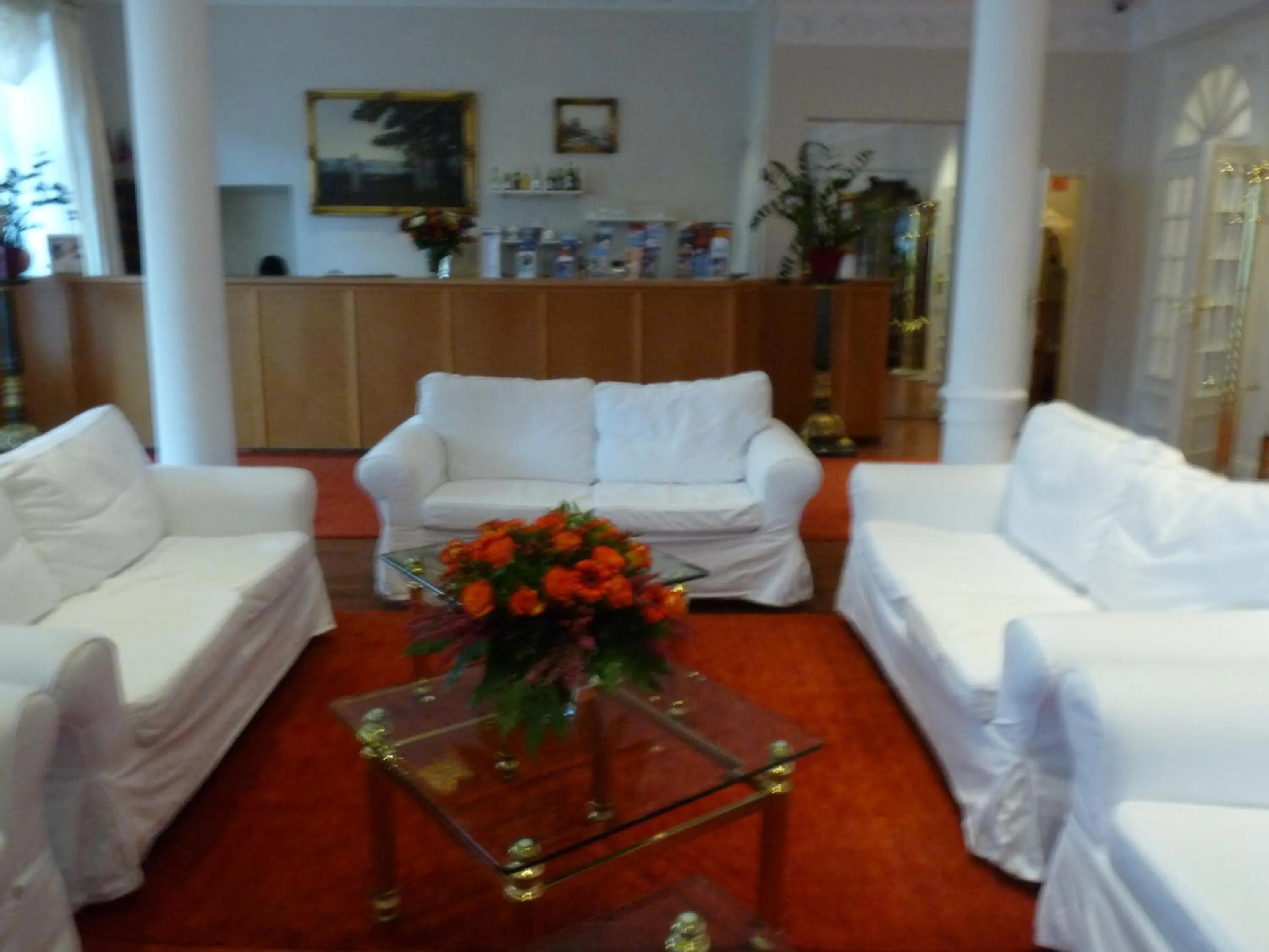 Lobby or reception, Bed in Hotel Commodore