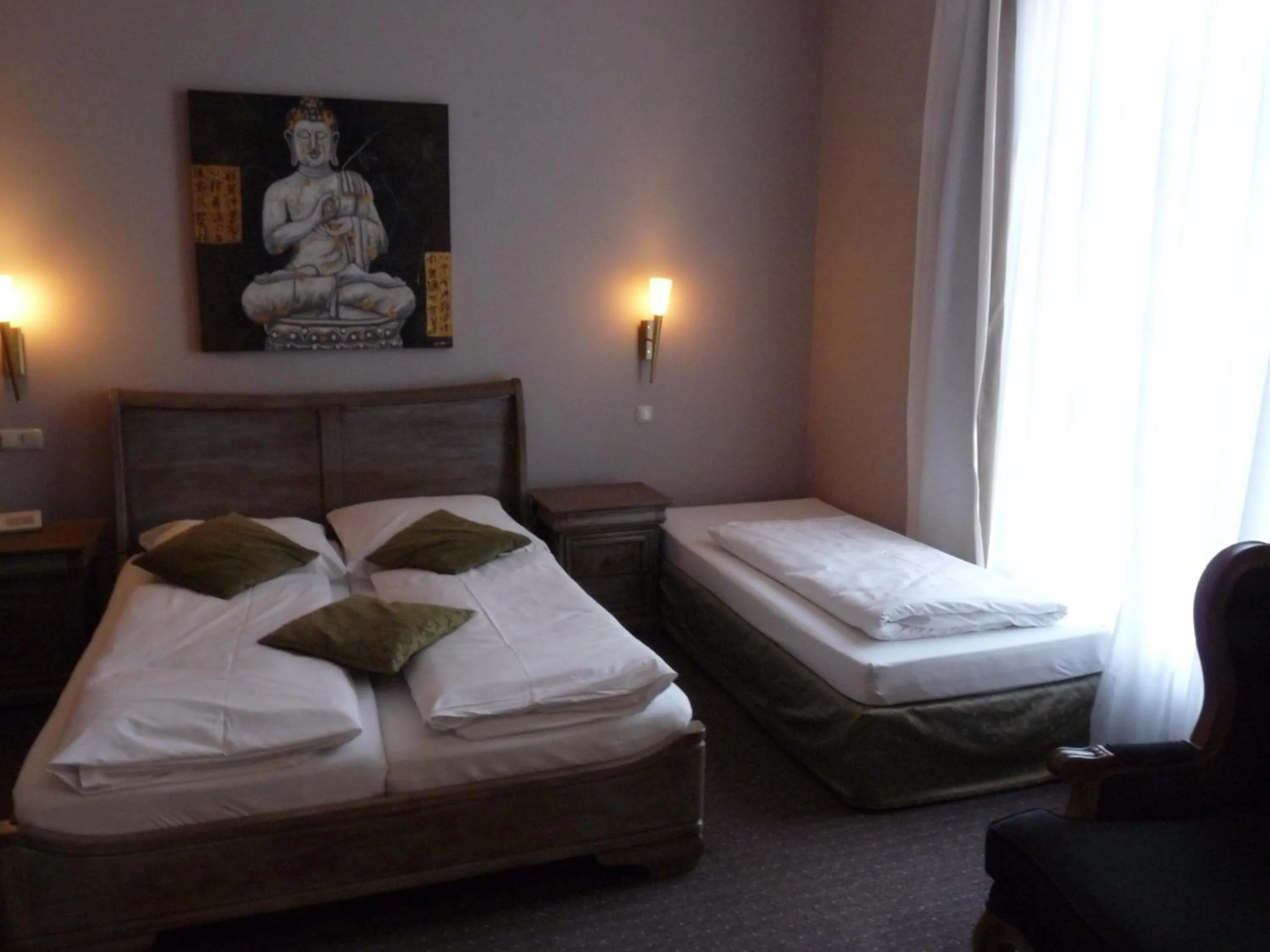 Bed in Hotel Commodore