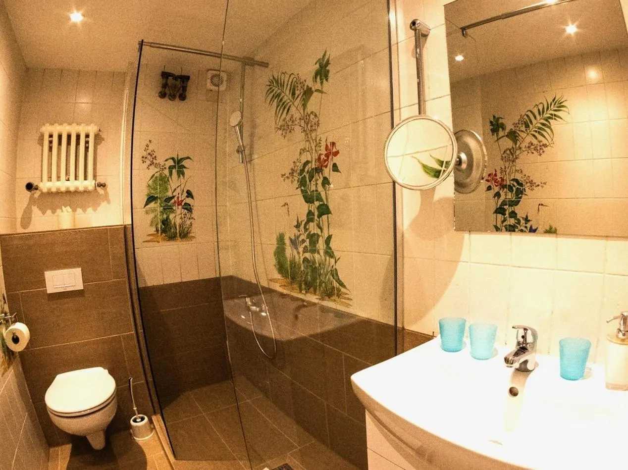 Bathroom in Hotel Nest
