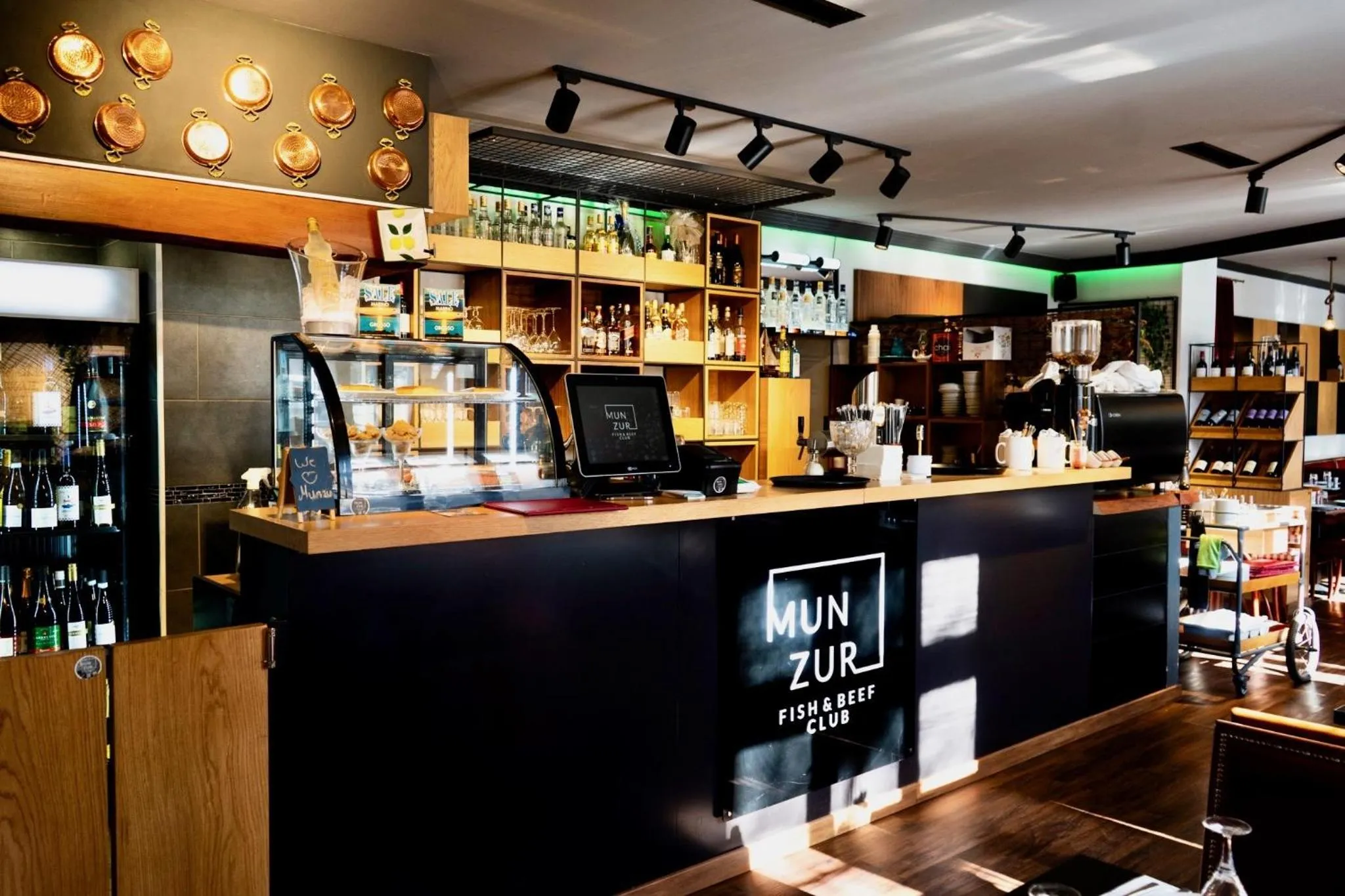 Food and drinks in Hotel Nest