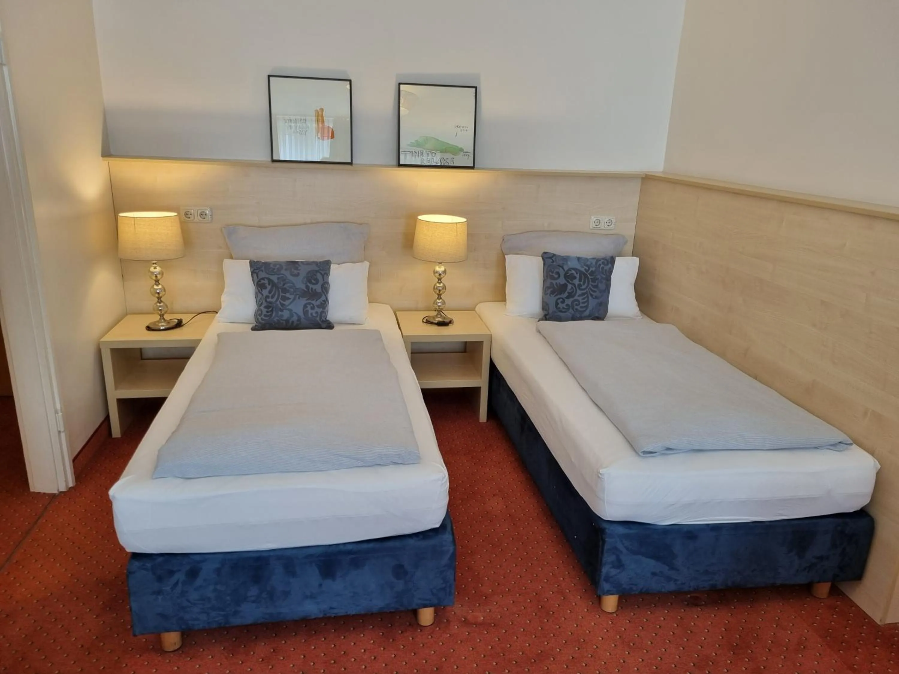 Standard Twin Room - single occupancy in myMINGA13 - Hotel & serviced Apartments