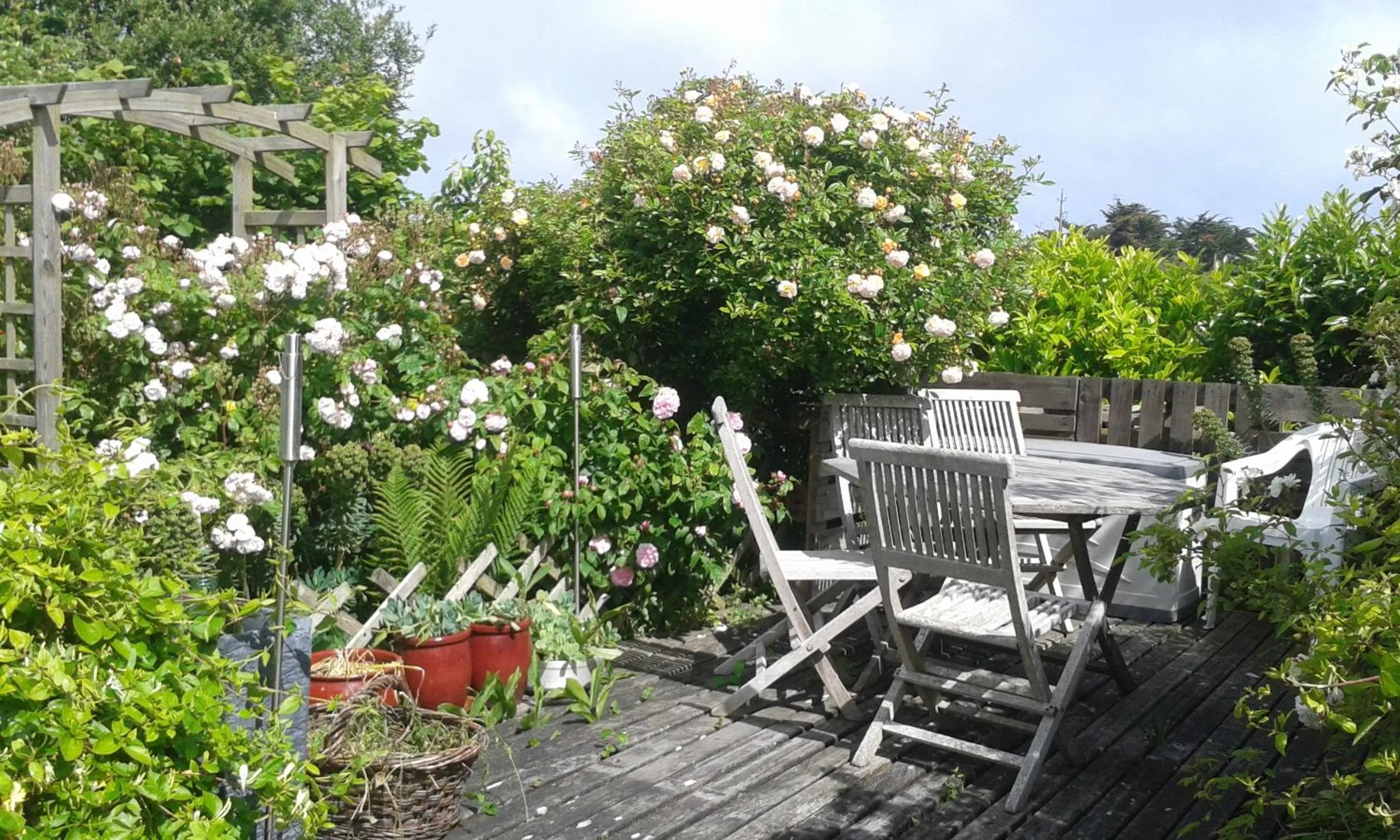Patio in GIVERNY COTTAGE