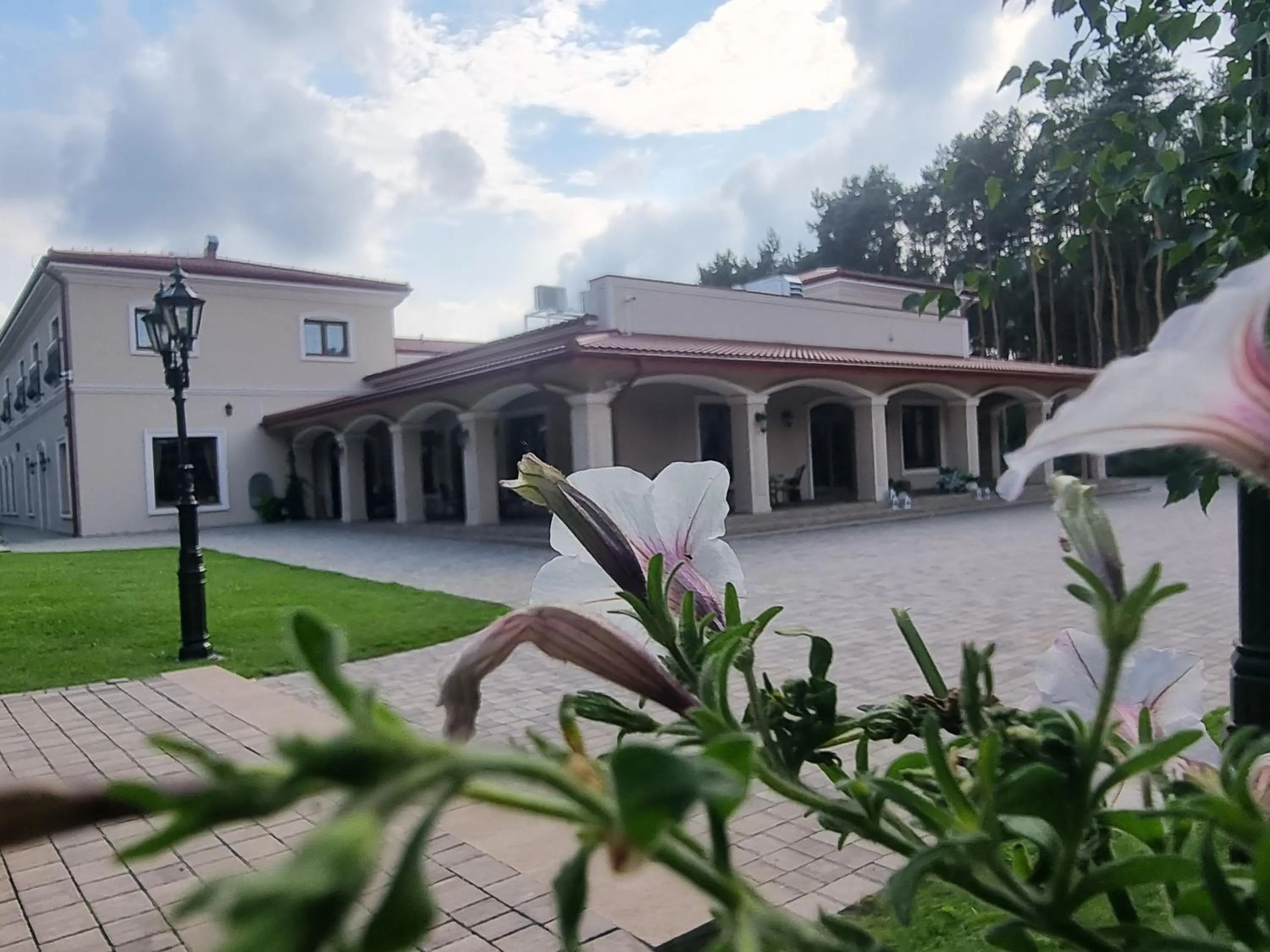 Property building in Dworek za Lasem