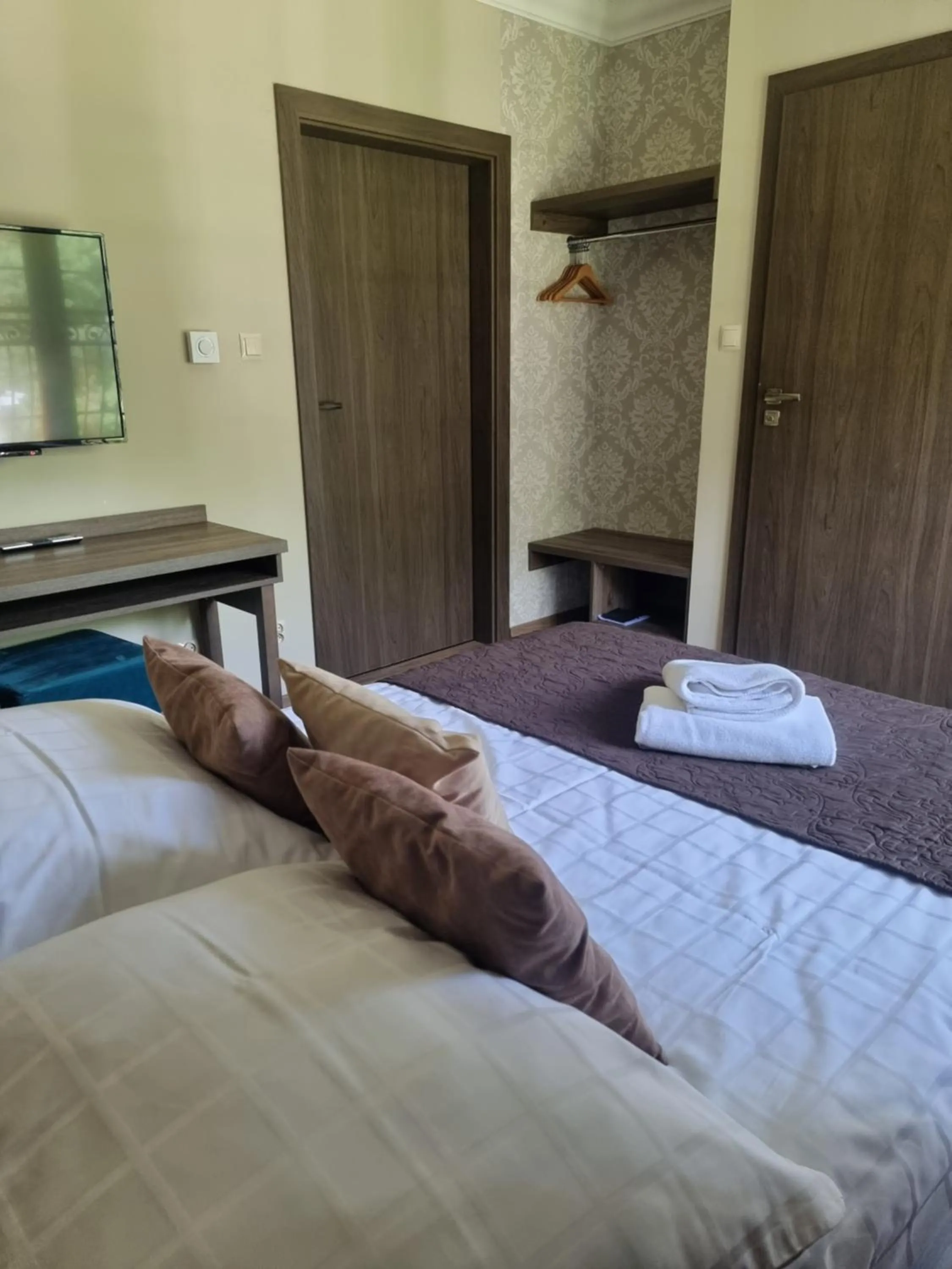 Bed in Dworek za Lasem