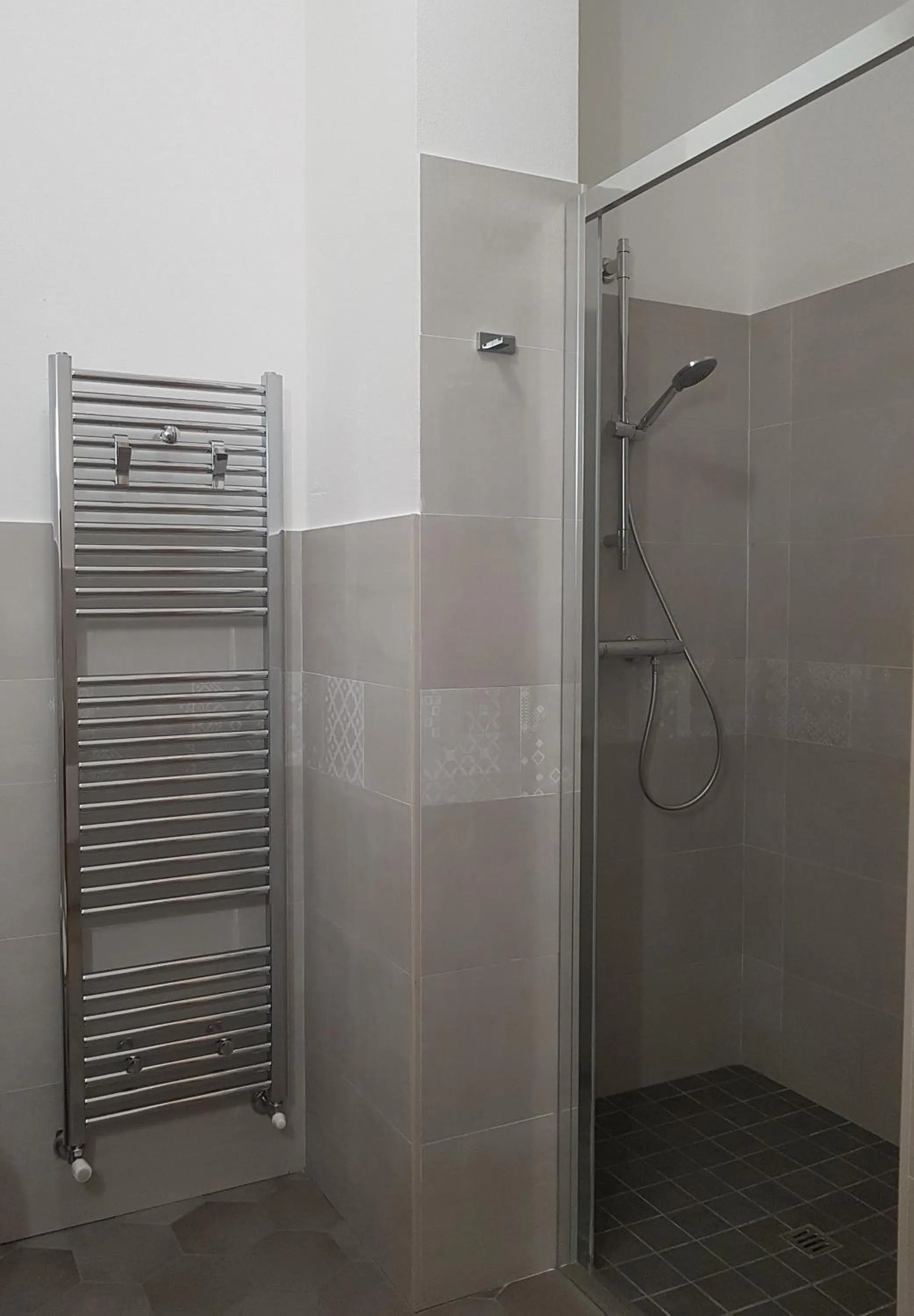 Shower in B&B al civico16