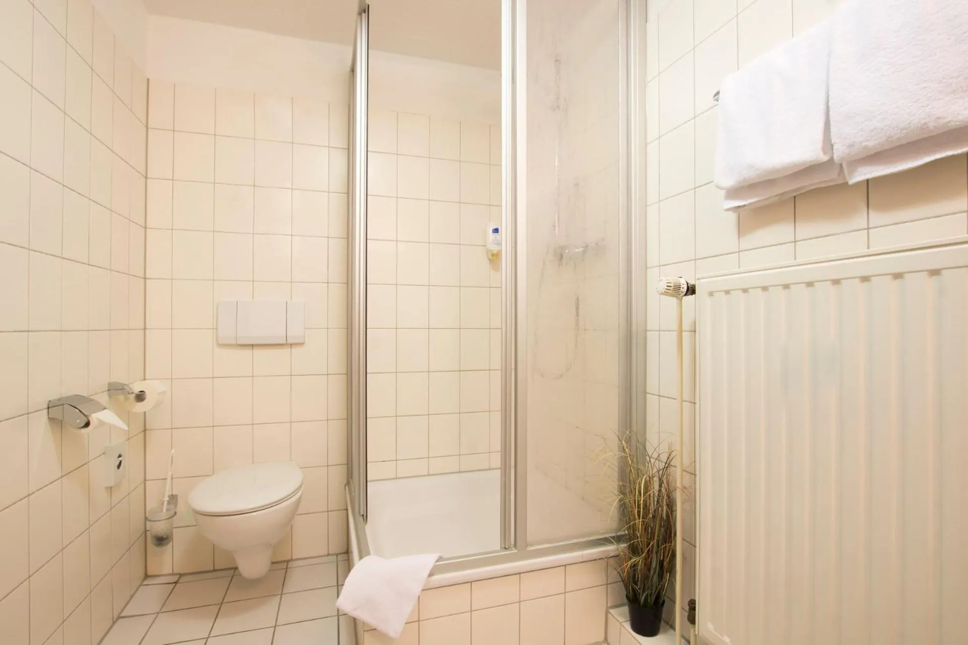 Bathroom in Hotel Dampfmühle