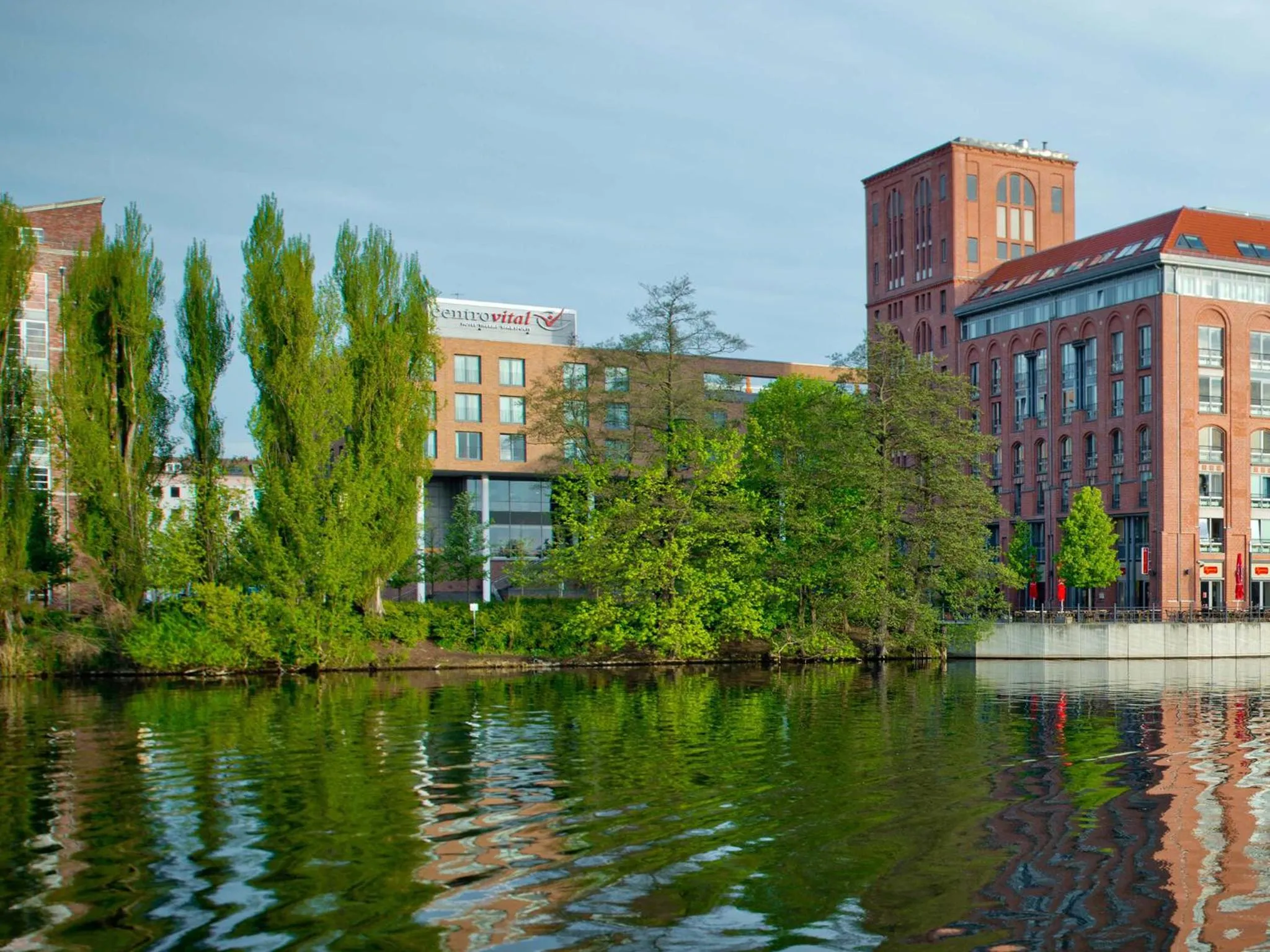 Facade/entrance in centrovital Hotel Berlin