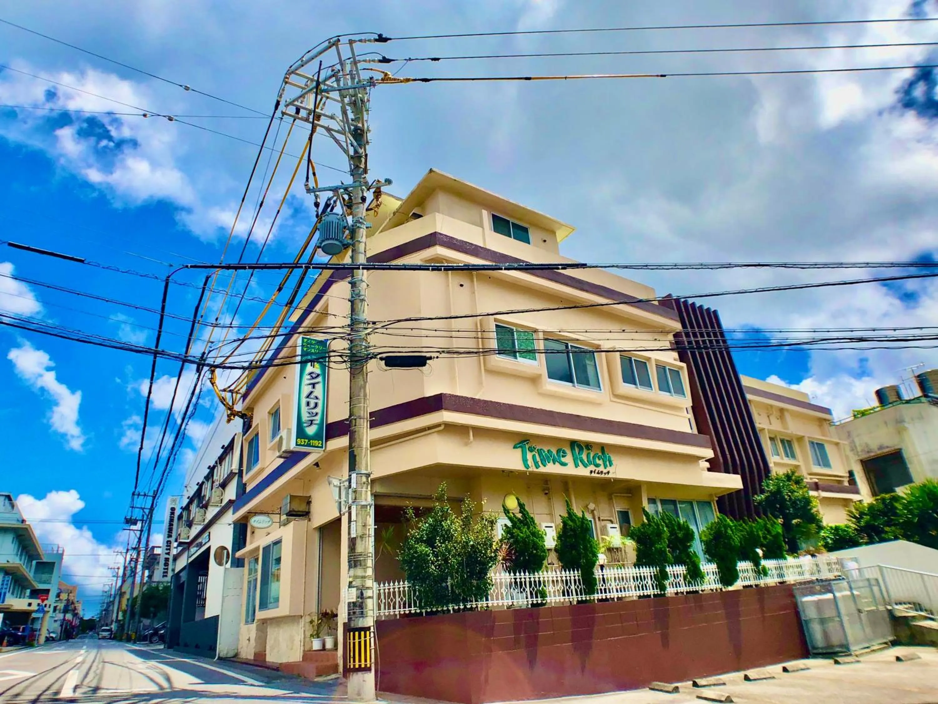 Property building in Time Rich