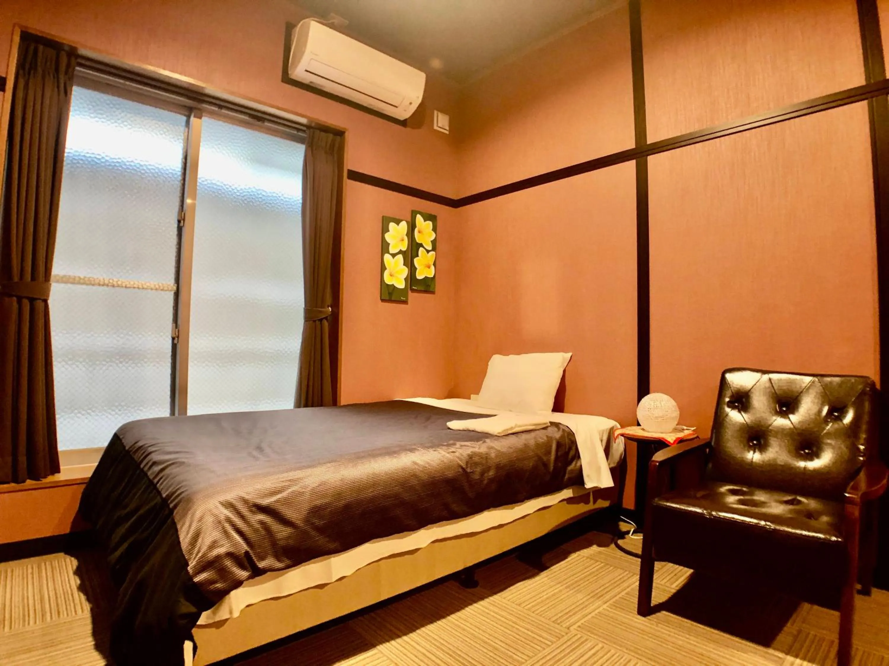 Bedroom in Time Rich