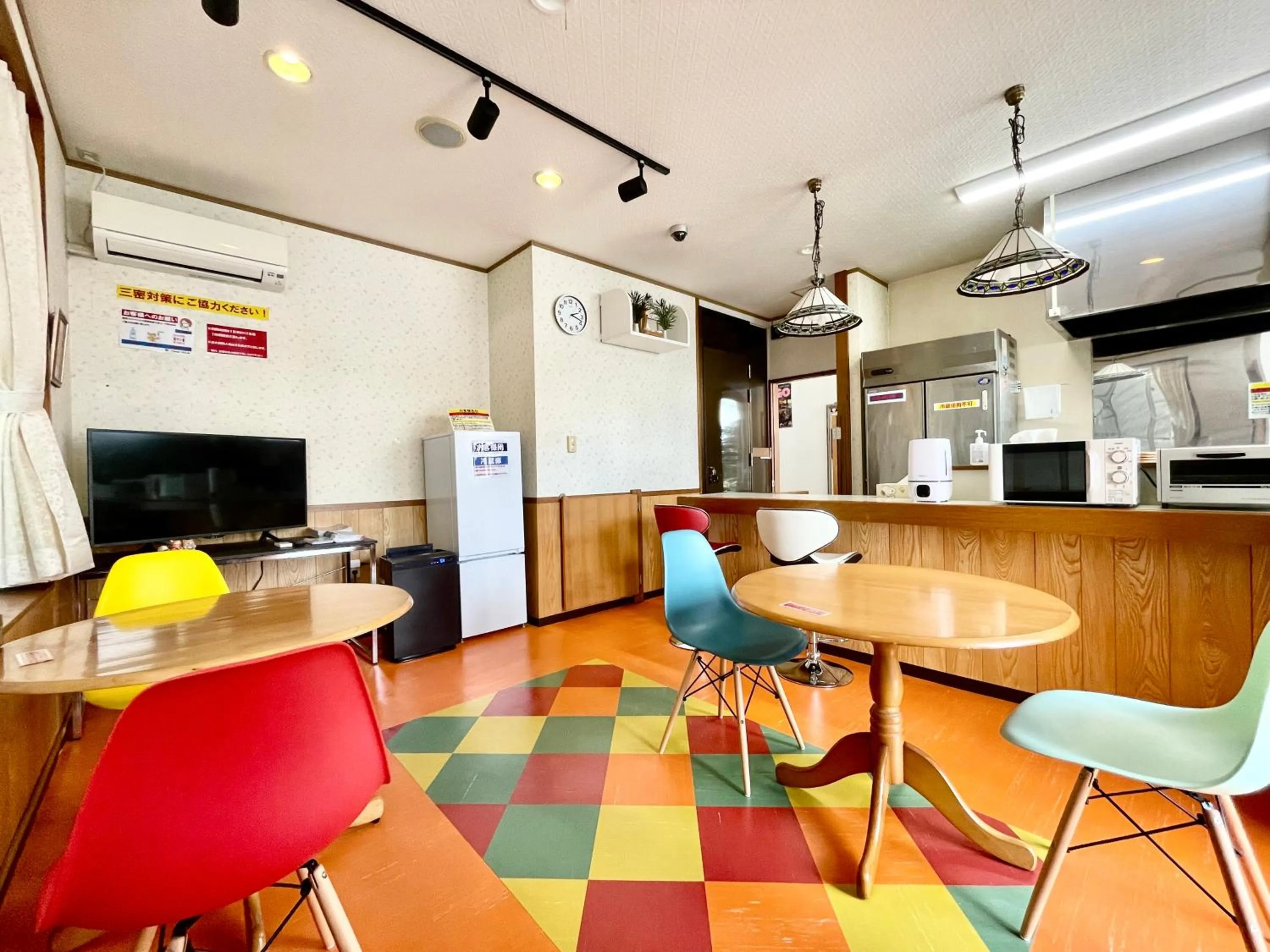 Communal lounge/ TV room in Time Rich