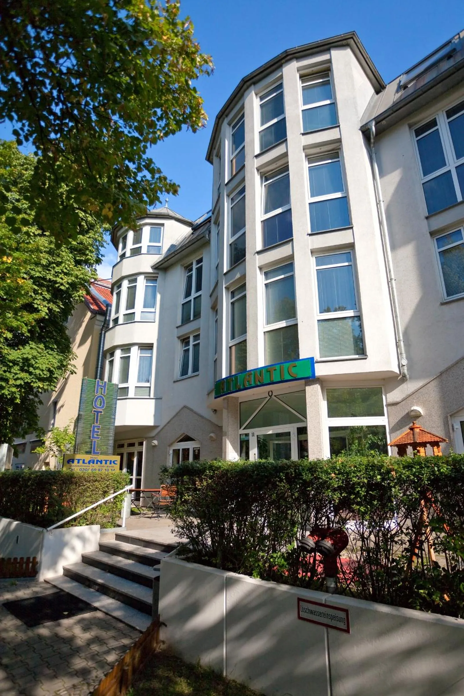 Facade/entrance in Hotel Atlantic