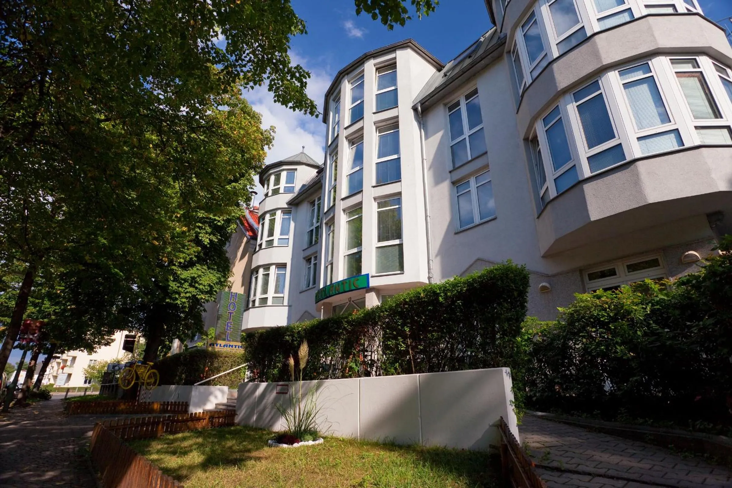Facade/entrance in Hotel Atlantic