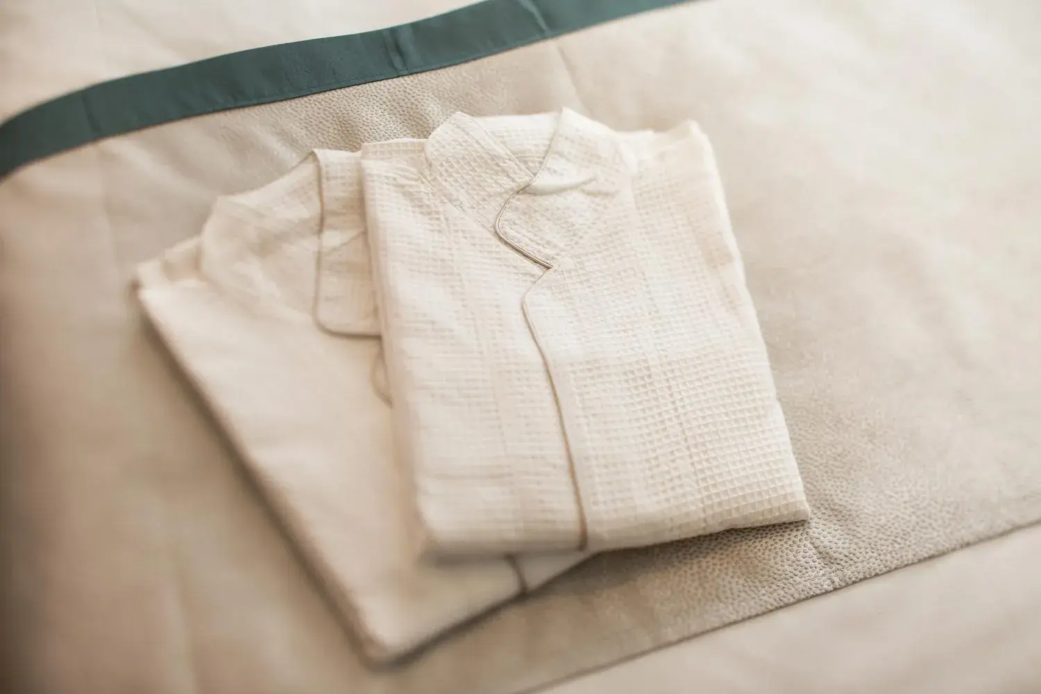 Deluxe Twin Room with Private Bath in Tosei Hotel Cocone Ueno Okachimachi Deluxe Twin Room with Private Bath in Tosei Hotel Cocone Ueno Okachimachi