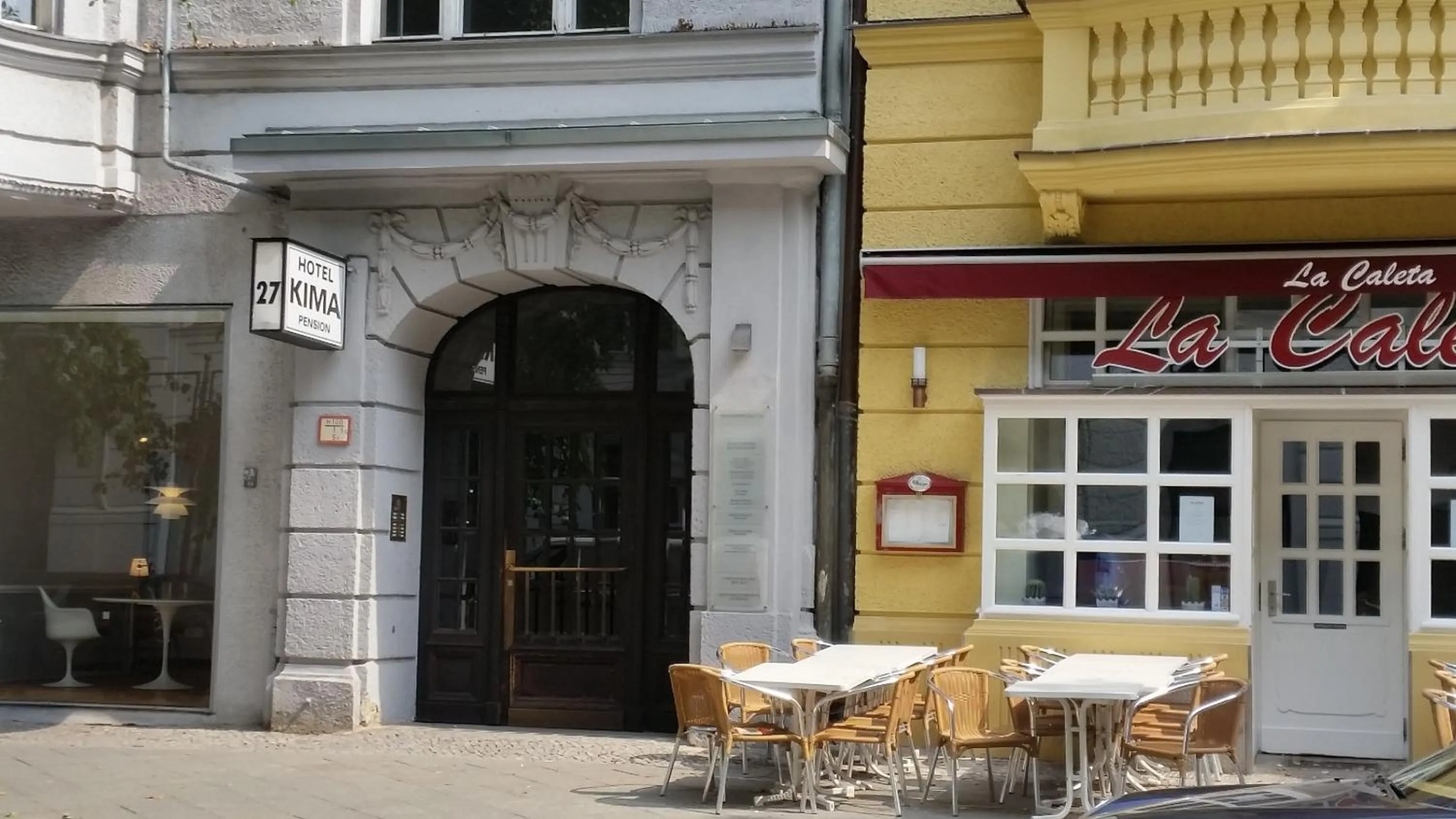 Facade/entrance in Hotel Pension Kima