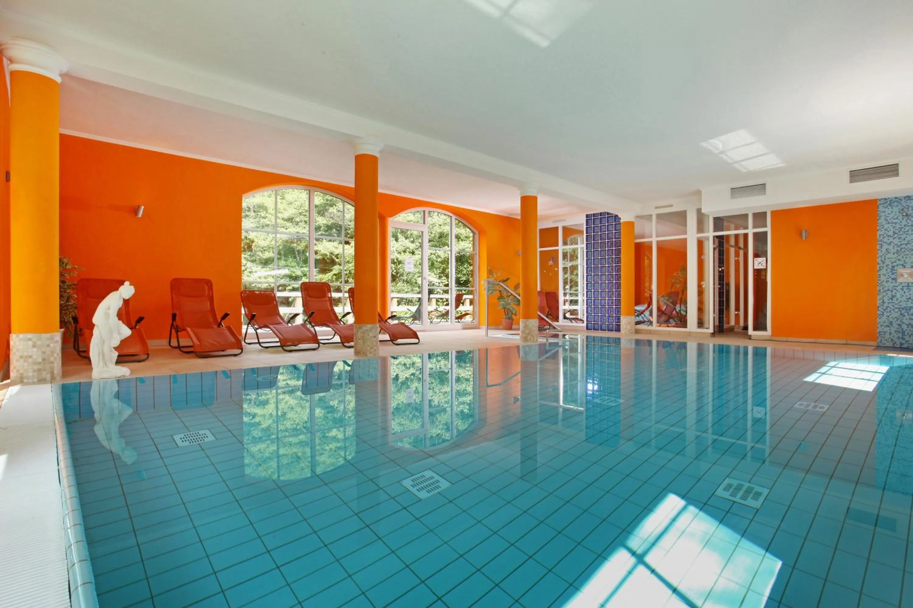 Swimming pool in Hotel Boltenmühle