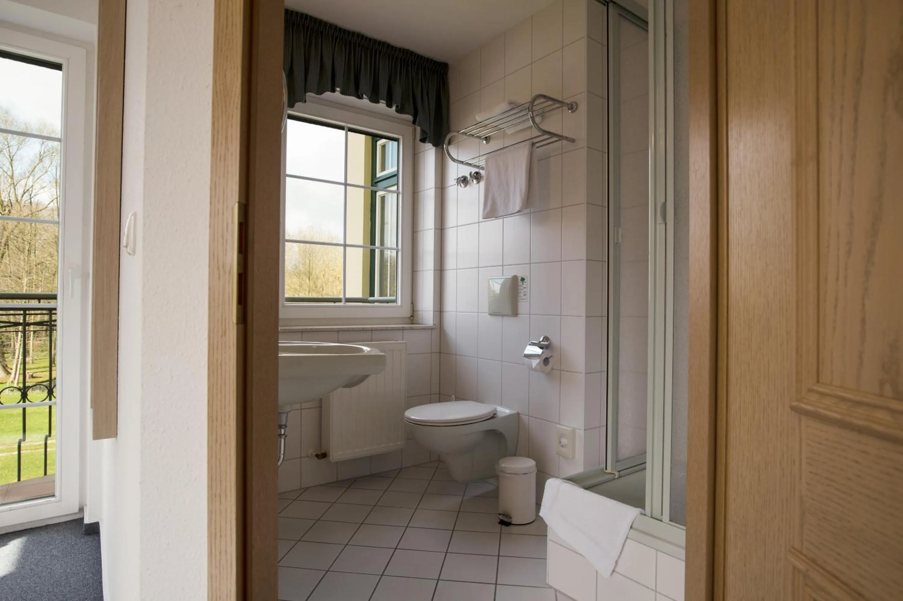 Bathroom in Hotel & Restaurant Am Alten Rhin