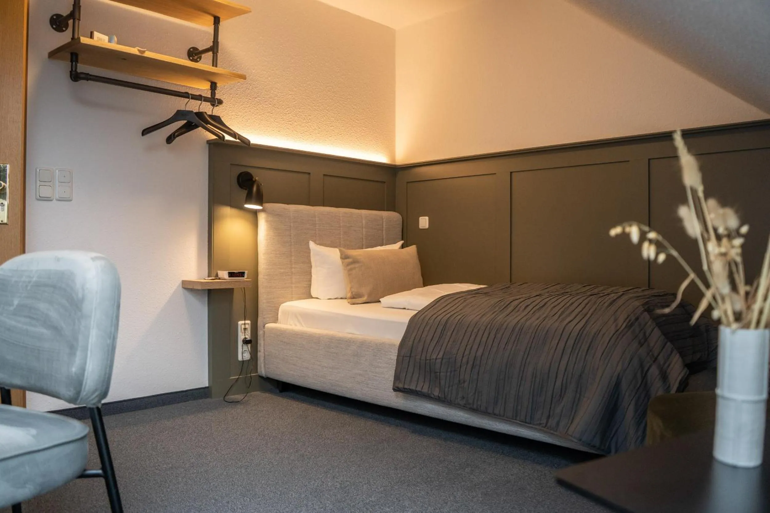 Photo of the whole room, Bed in Hotel & Restaurant Am Alten Rhin