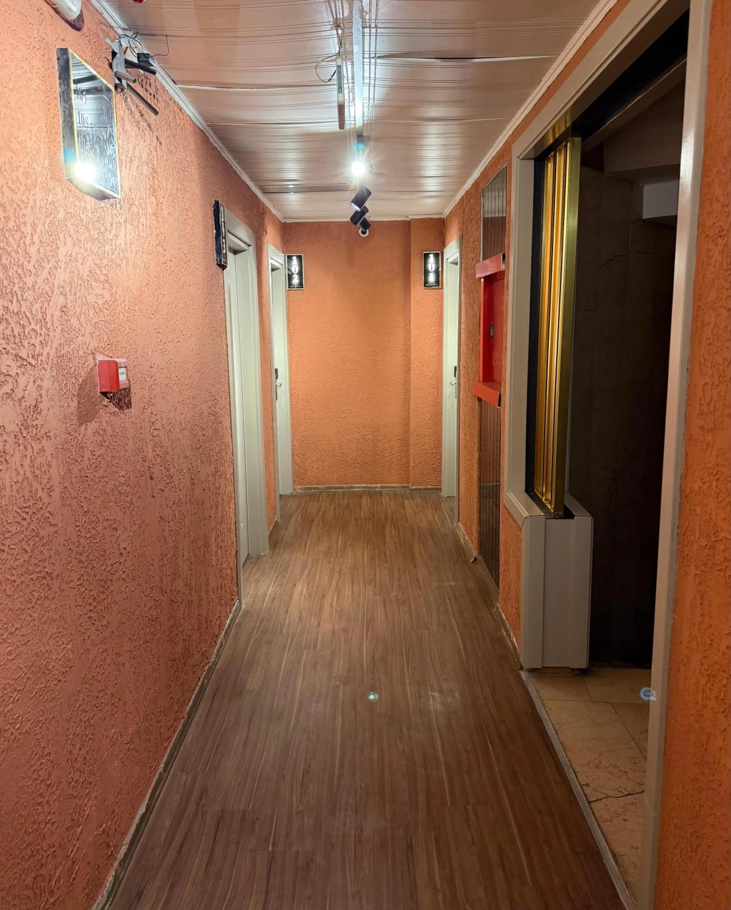 Decorative detail in Hotel Güleryüz 2