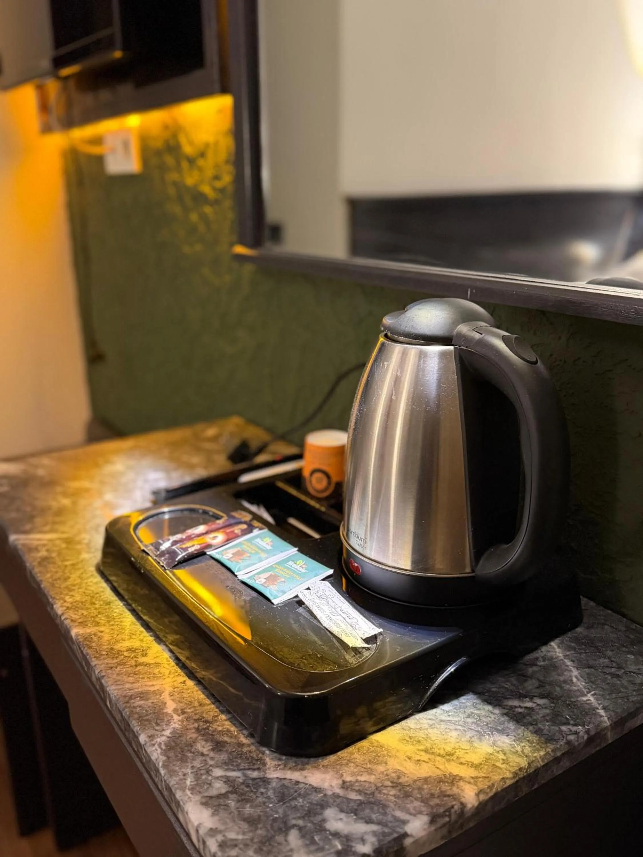 Coffee/tea facilities in Hotel Güleryüz 2