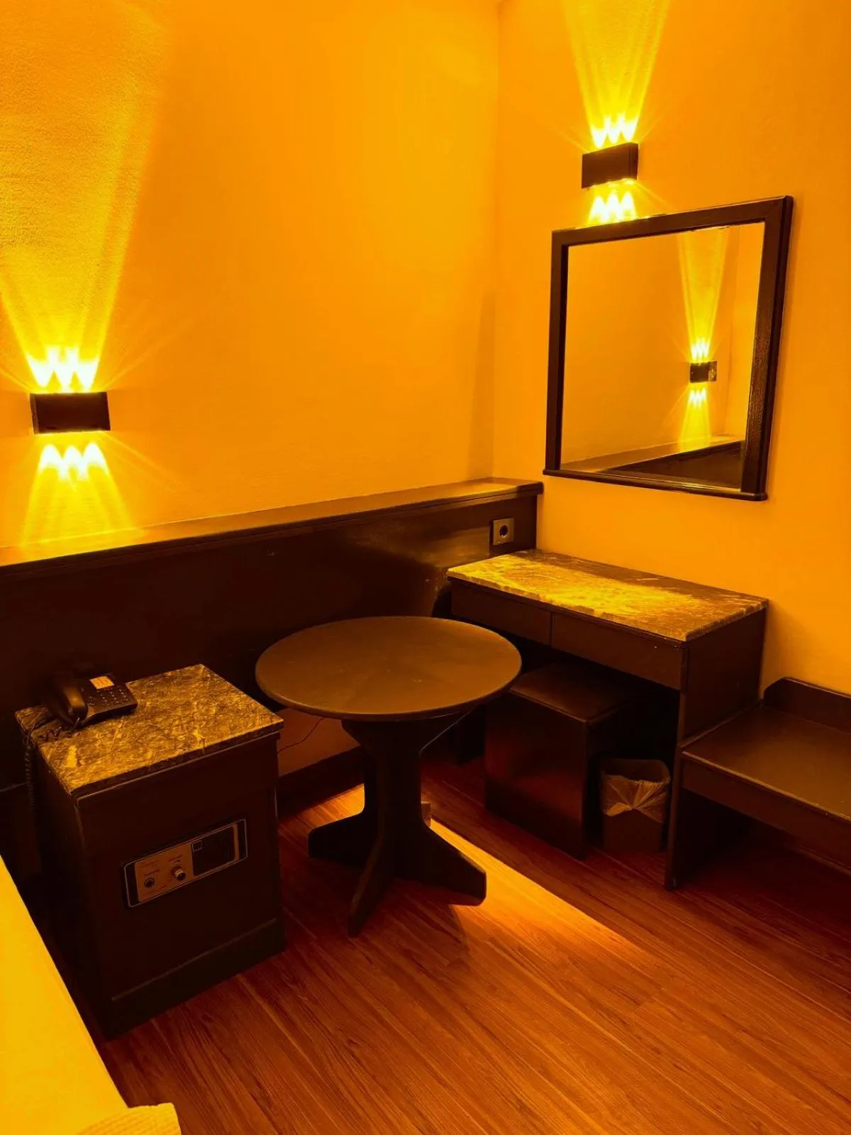 Photo of the whole room in Hotel Güleryüz 2