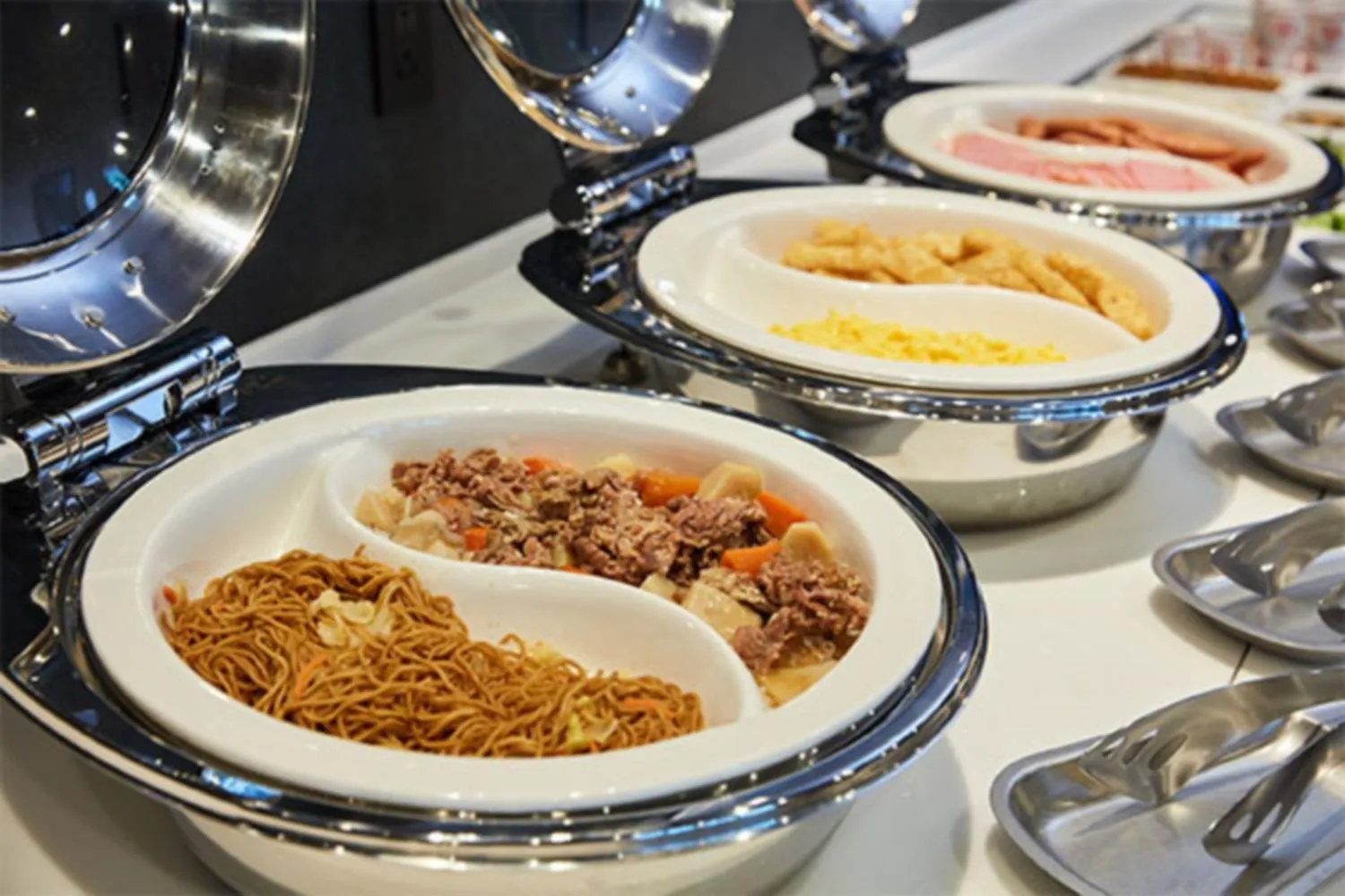 Buffet breakfast in Rembrandt Style Honatsugi