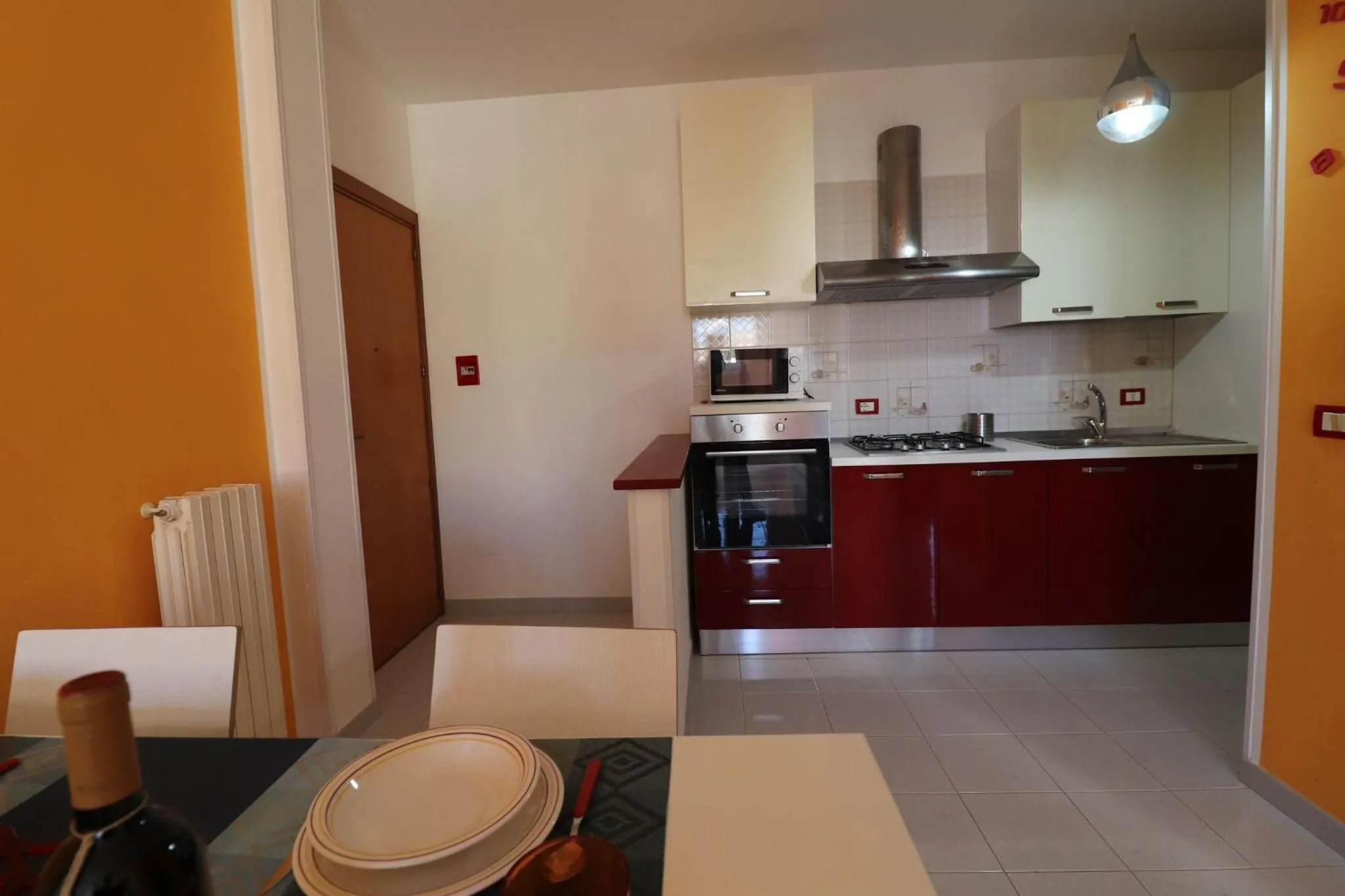 microwave in Casa Virginia Elegant One-Bedroom Apartment Near the Beach