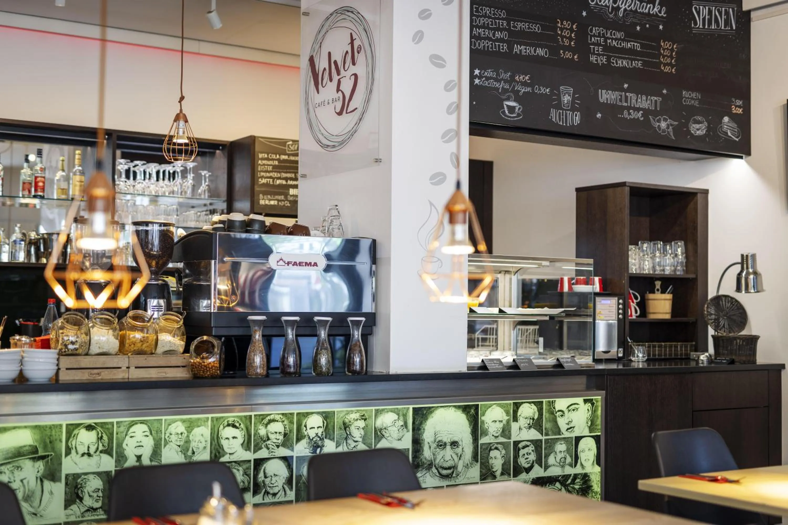 Lounge or bar in ARCOTEL Velvet Berlin