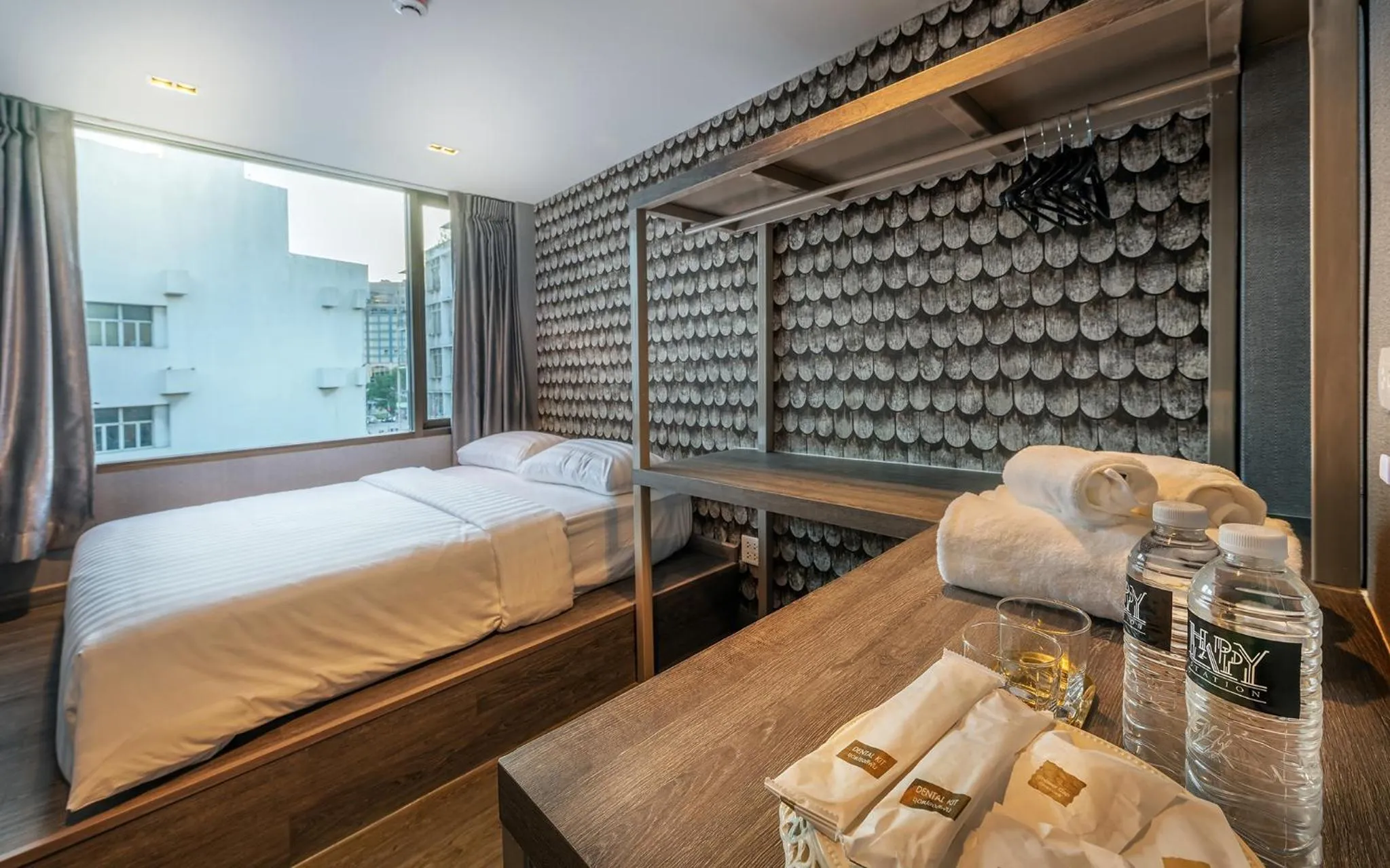 Staff, Bed in Happy Station Bangkok