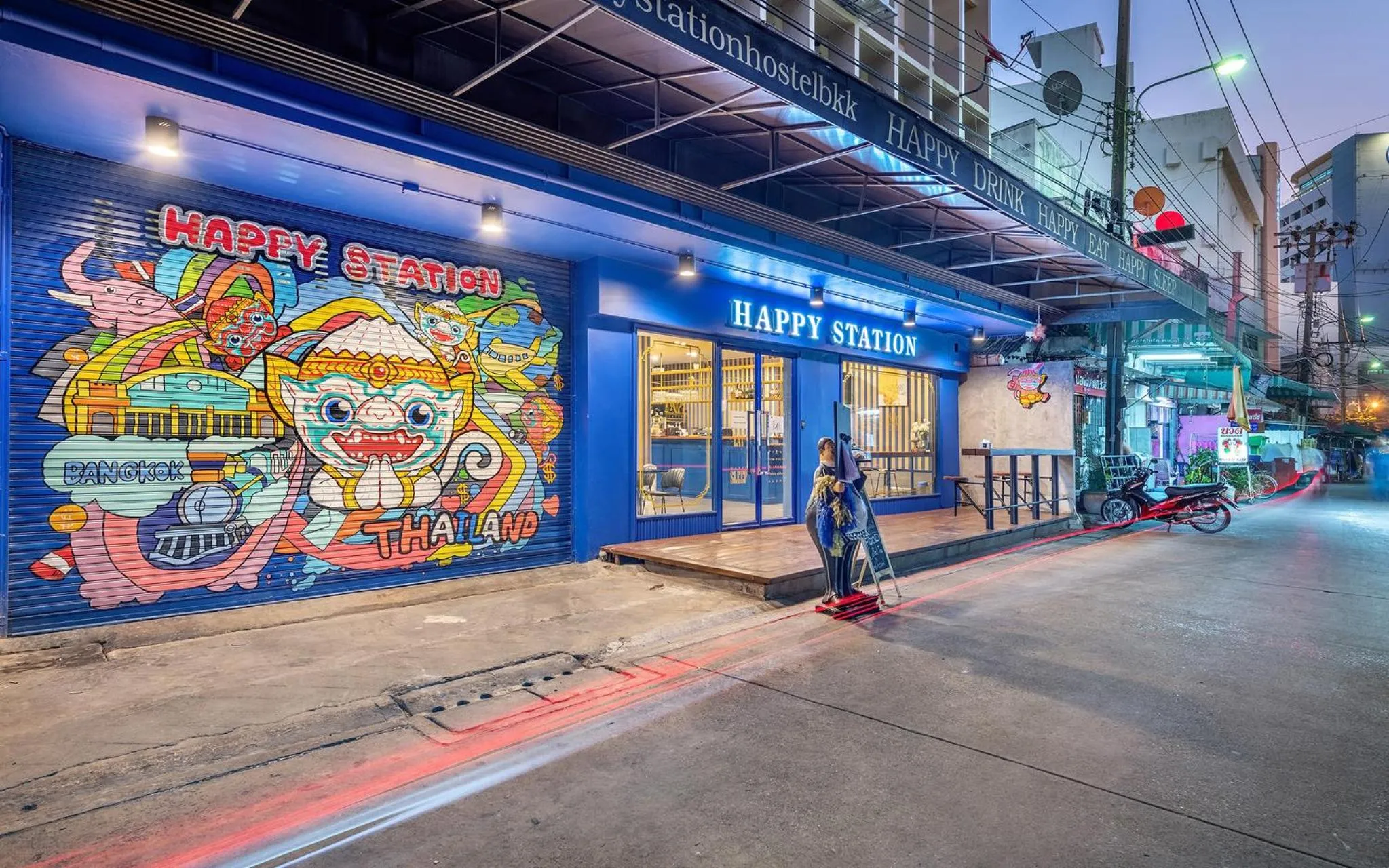 Facade/entrance in Happy Station Bangkok