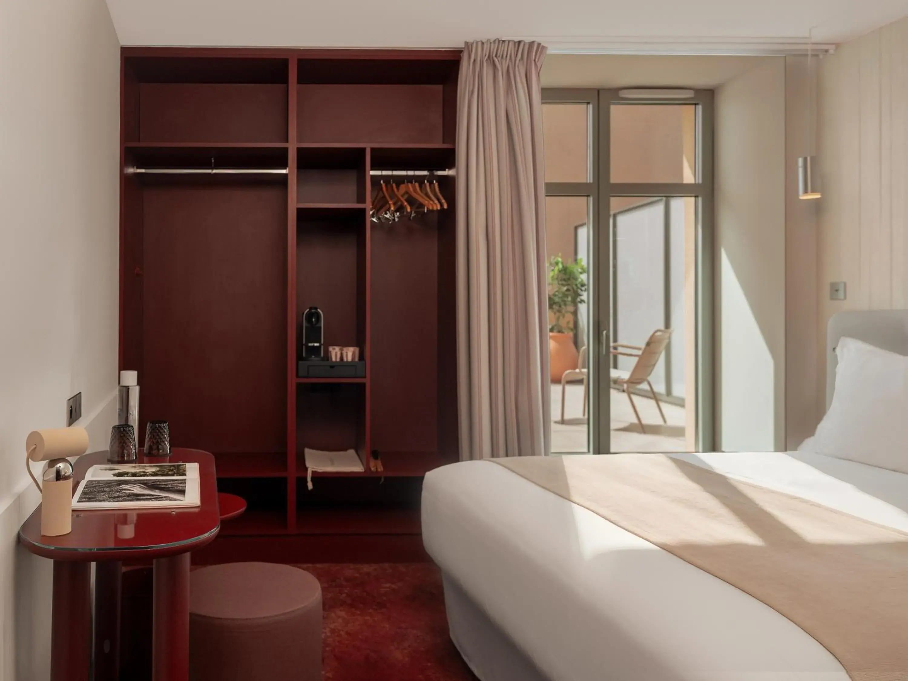 Superior Double or Twin Room with Terrace in Hôtel Saint Christophe Aix en Provence Centre Ville Superior Double or Twin Room with Terrace in Hôtel Saint Christophe Aix en Provence Centre Ville