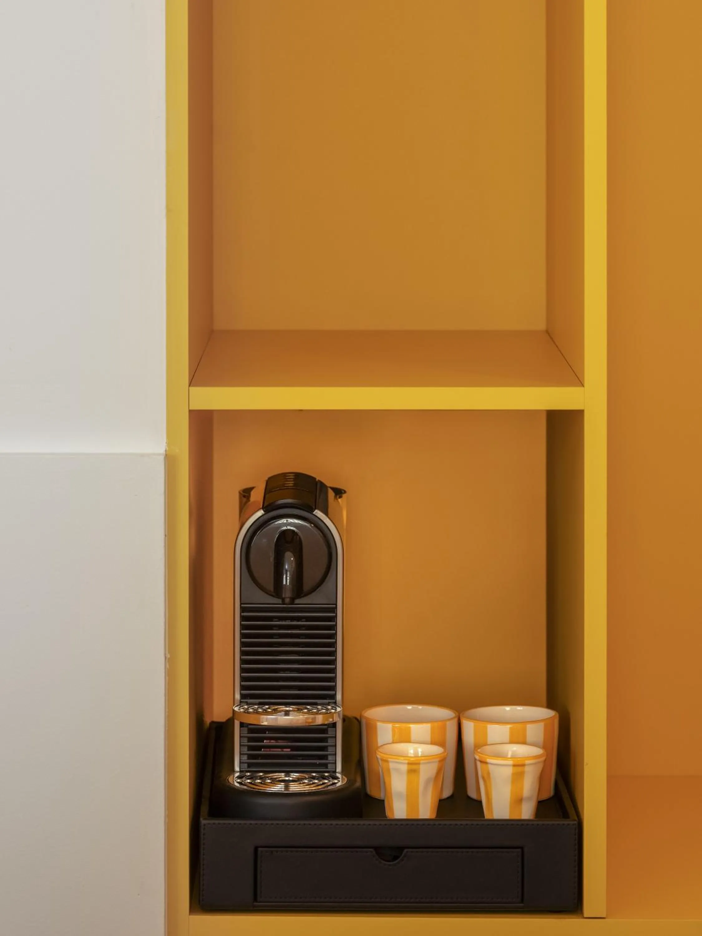 Coffee/tea facilities in Hôtel Saint Christophe Aix en Provence Centre Ville