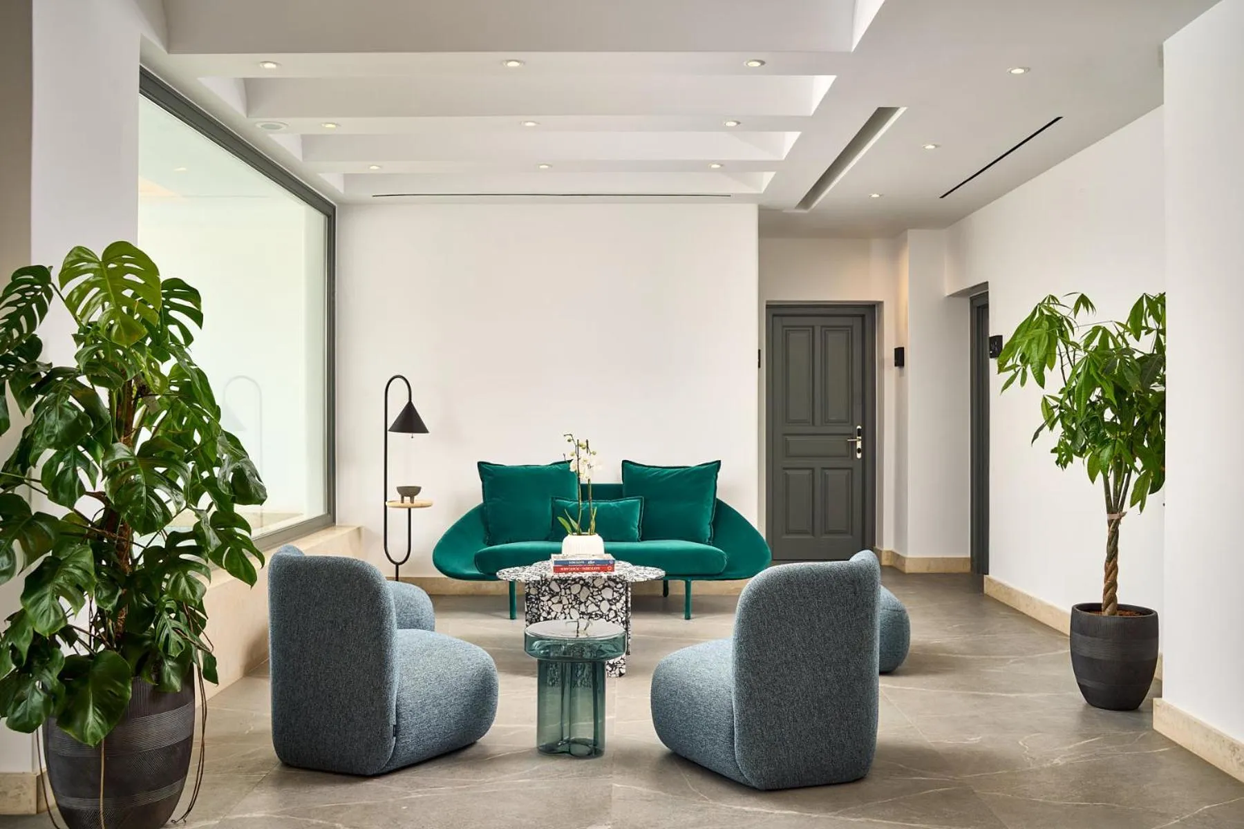 Lobby or reception in Alleys All-Suite Hotel & Spa