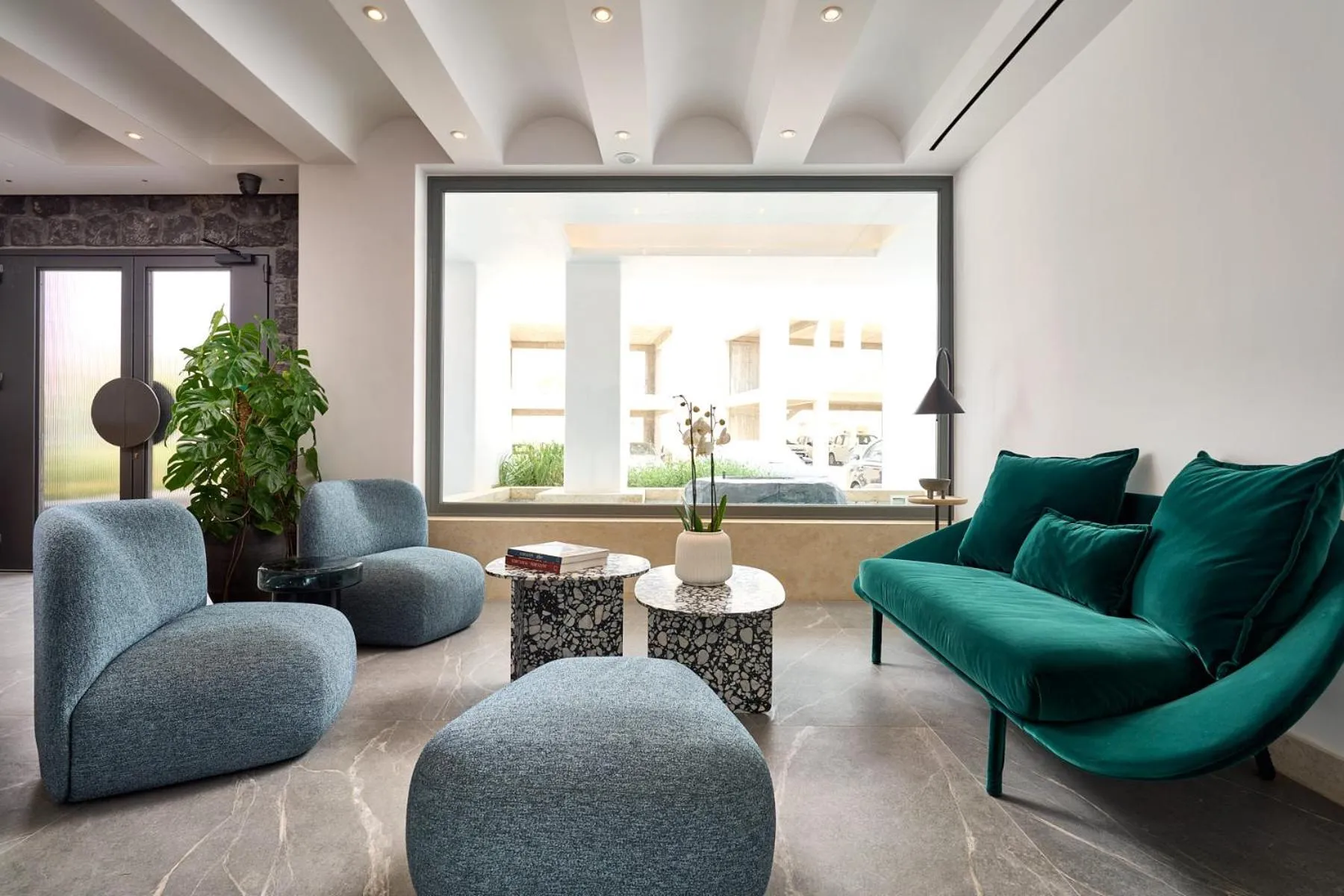 Lobby or reception in Alleys All-Suite Hotel & Spa