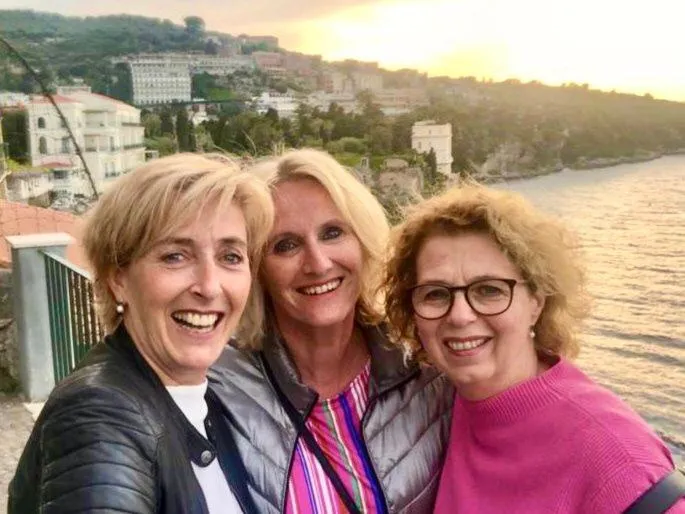 People in la dimora di Cornelia