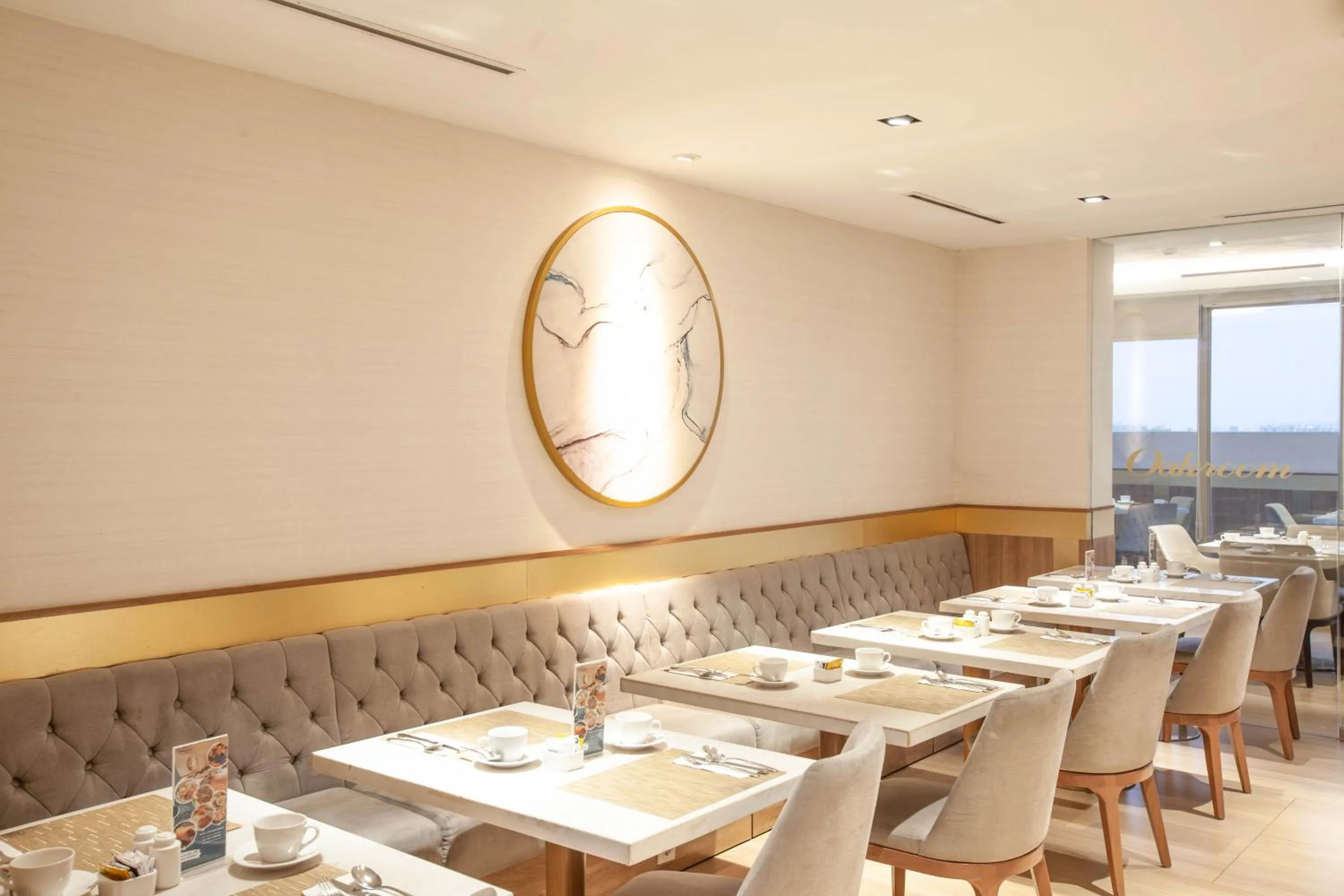 Restaurant/places to eat in Oakwood Apartments PIK Jakarta