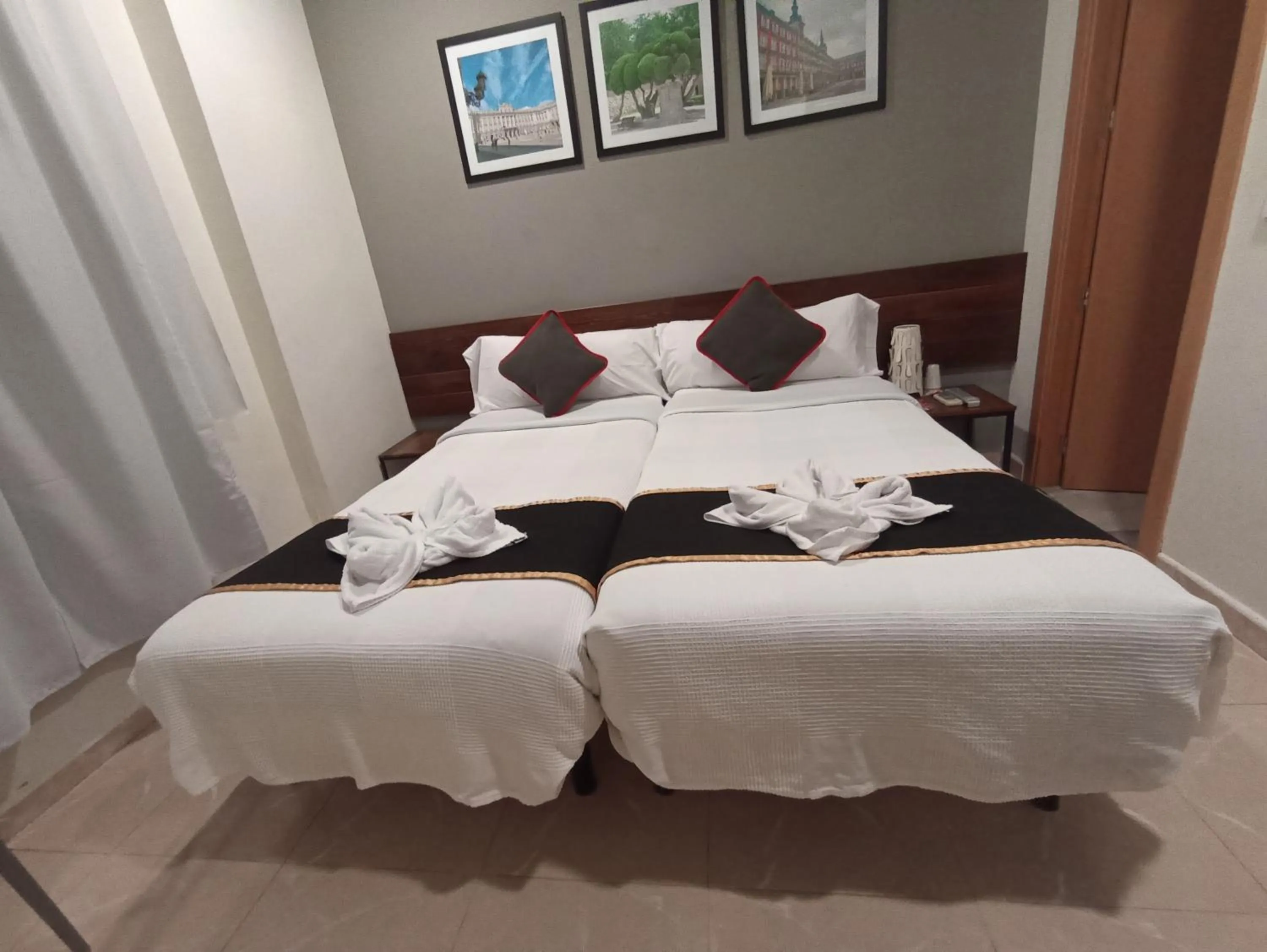 Bedroom, Bed in CH Murallas II