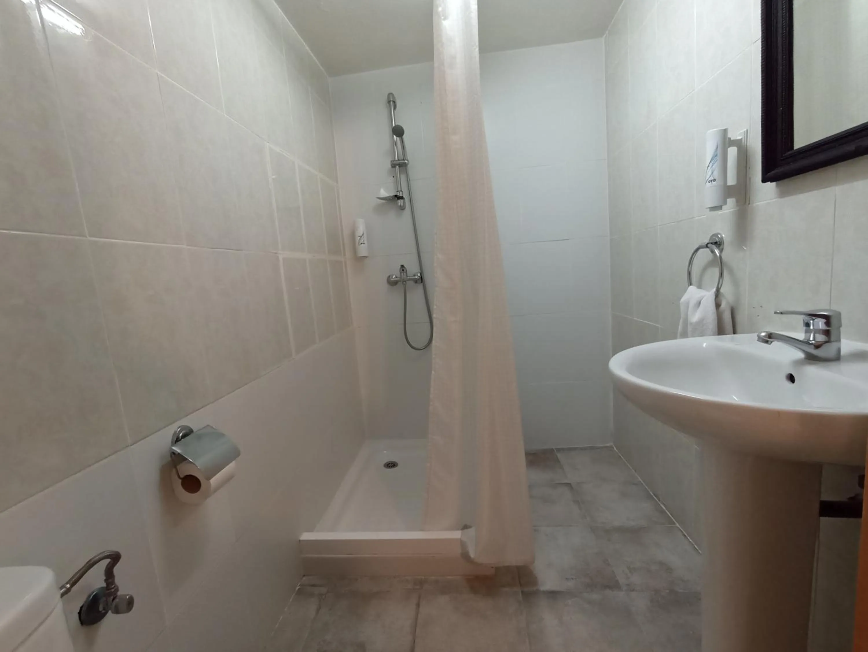 Bathroom in CH Murallas II