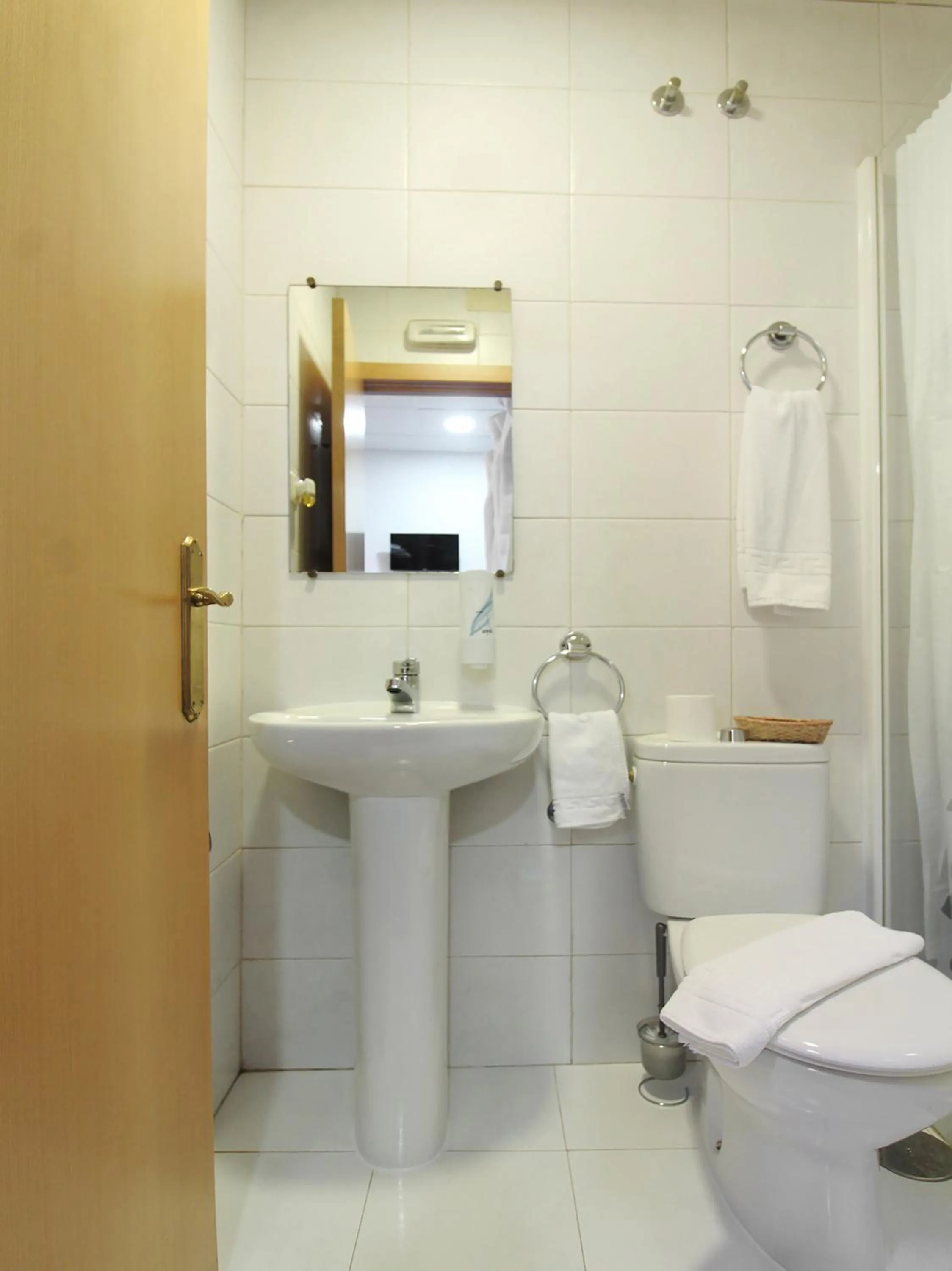 Bathroom in CH Murallas II