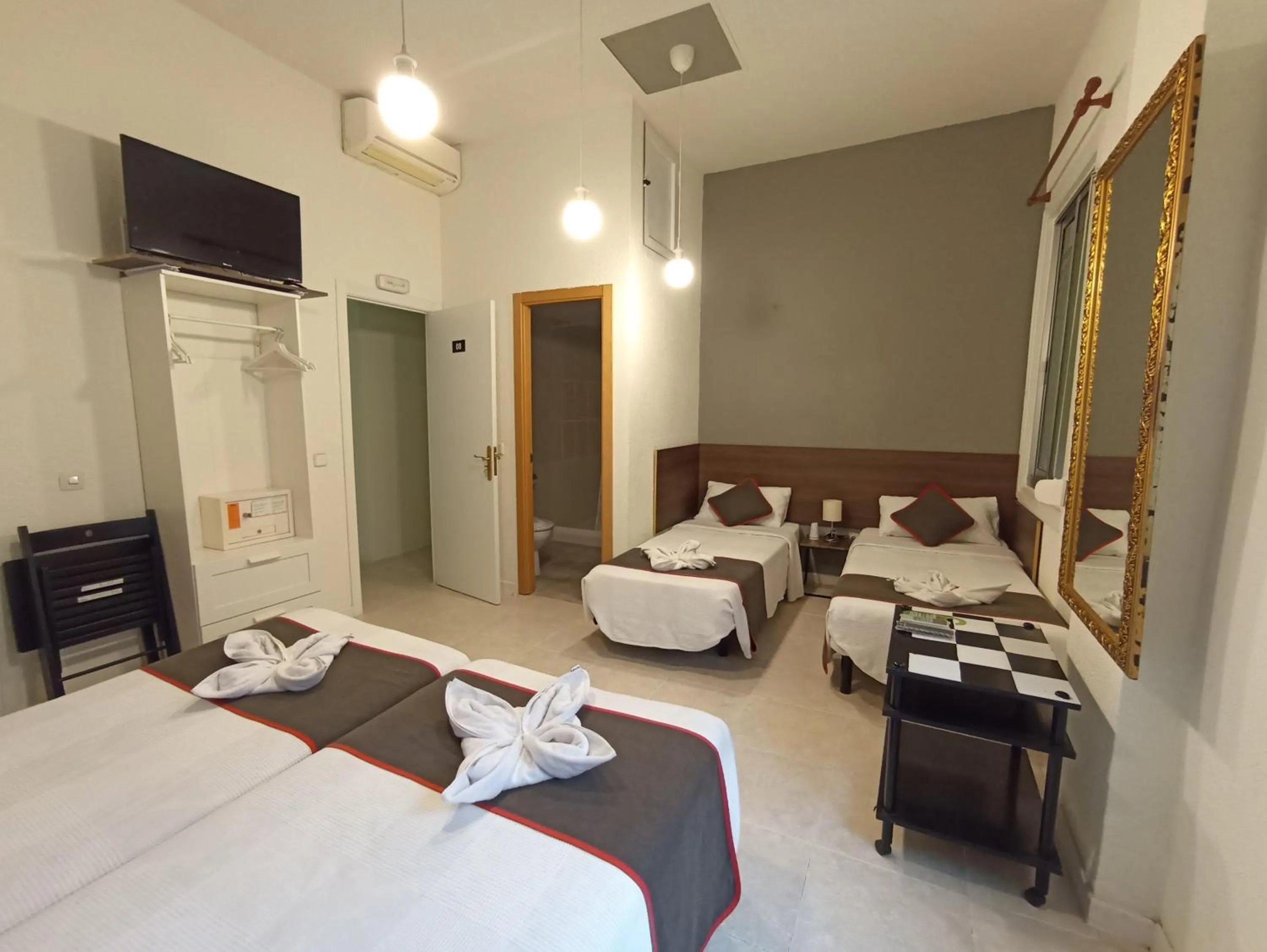 Bedroom, Bed in CH Murallas II