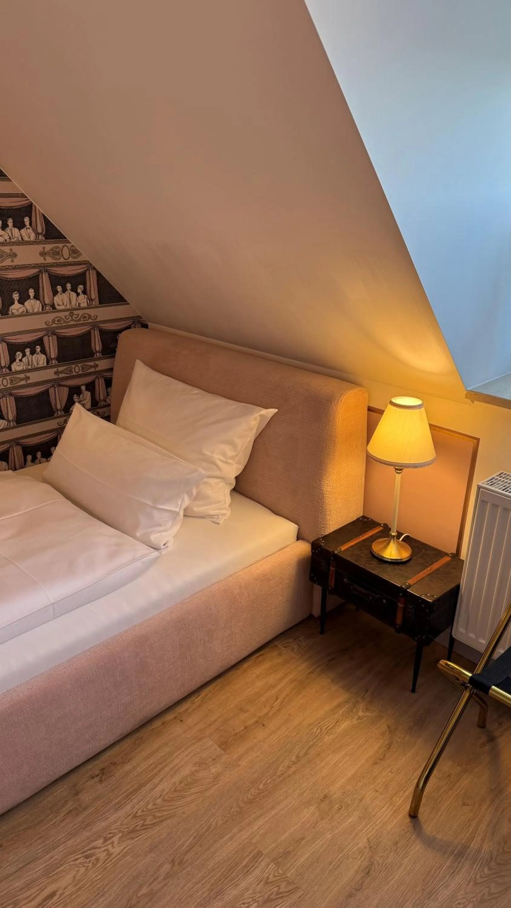 Bed in Hôtel du Train