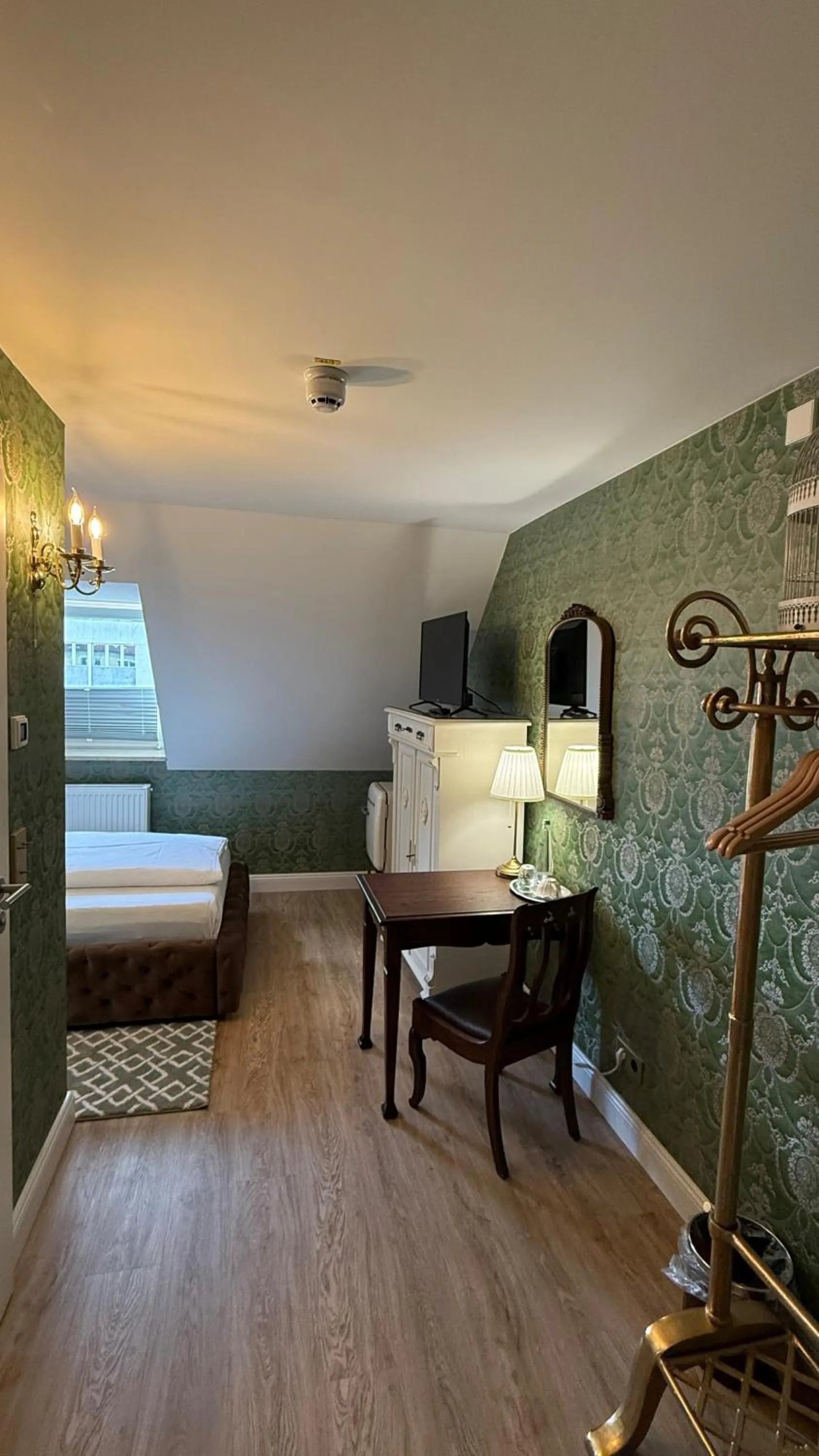 Bed in Hôtel du Train