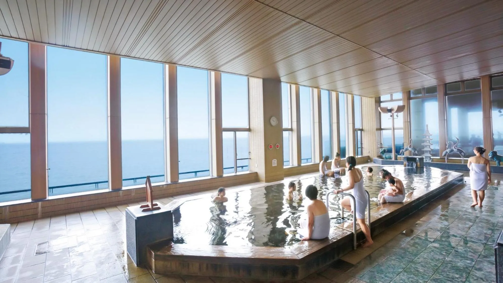 Hot Spring Bath in Ryugujo Spa Hotel Mikazuki Fujimitei