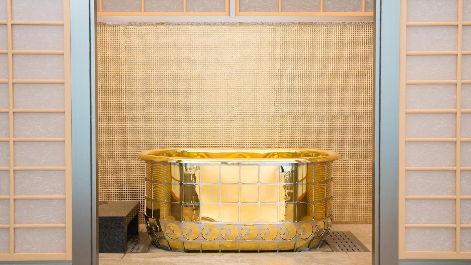 Hot Spring Bath in Ryugujo Spa Hotel Mikazuki Fujimitei